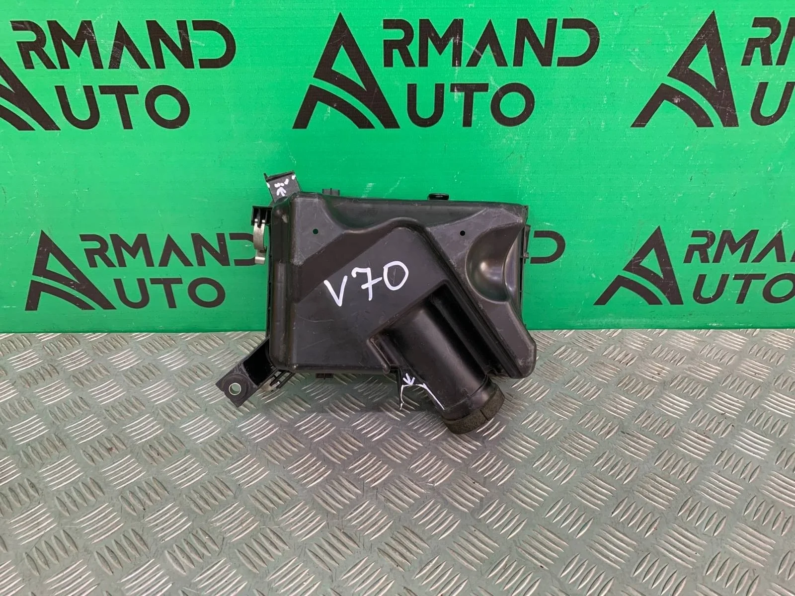 Корпус воздушного фильтра Toyota Camry 2011-2018 7 XV50