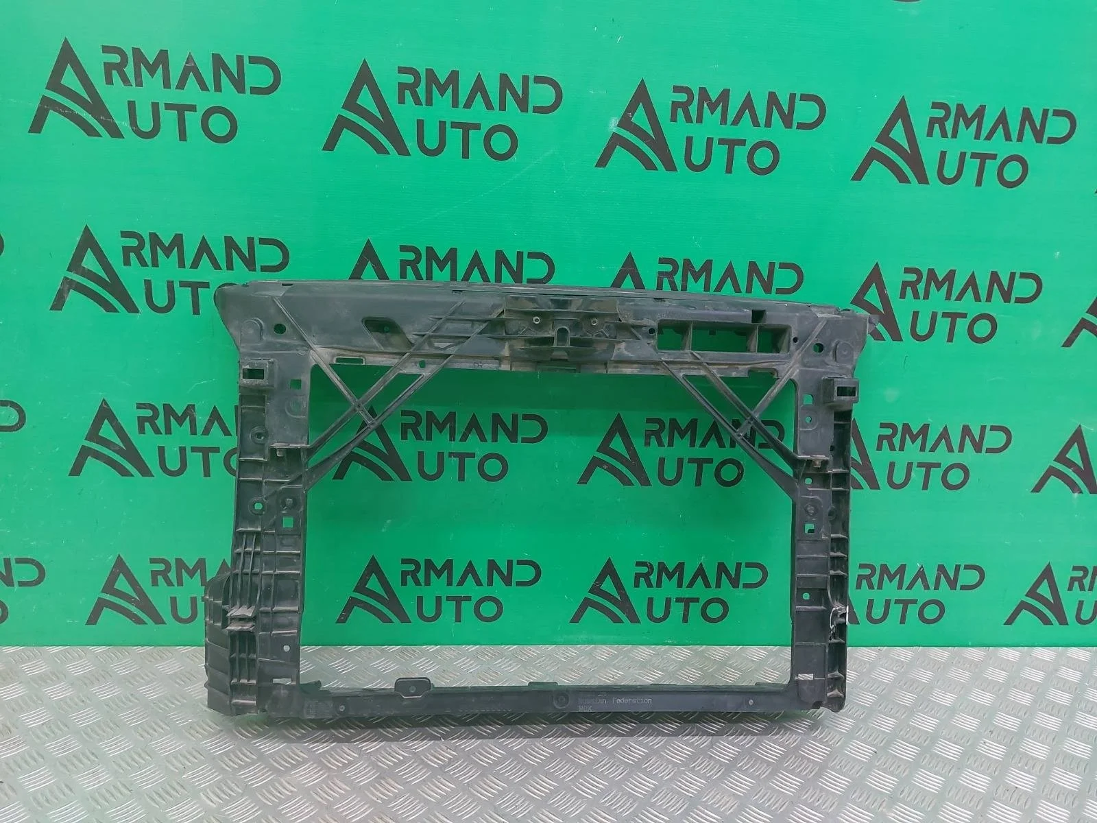 Панель передняя (суппорт радиатора) Skoda Rapid 2014-2020