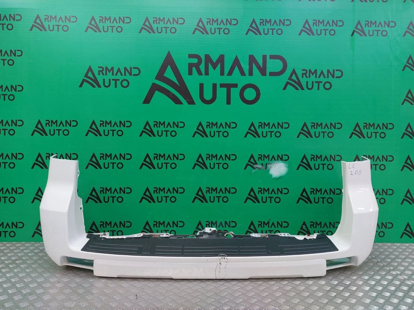 Бампер Toyota Land Cruiser Prado 2017-нв 150