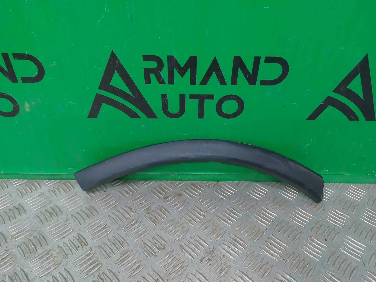 Расширитель бампера Mitsubishi Outlander 2014-2018 3