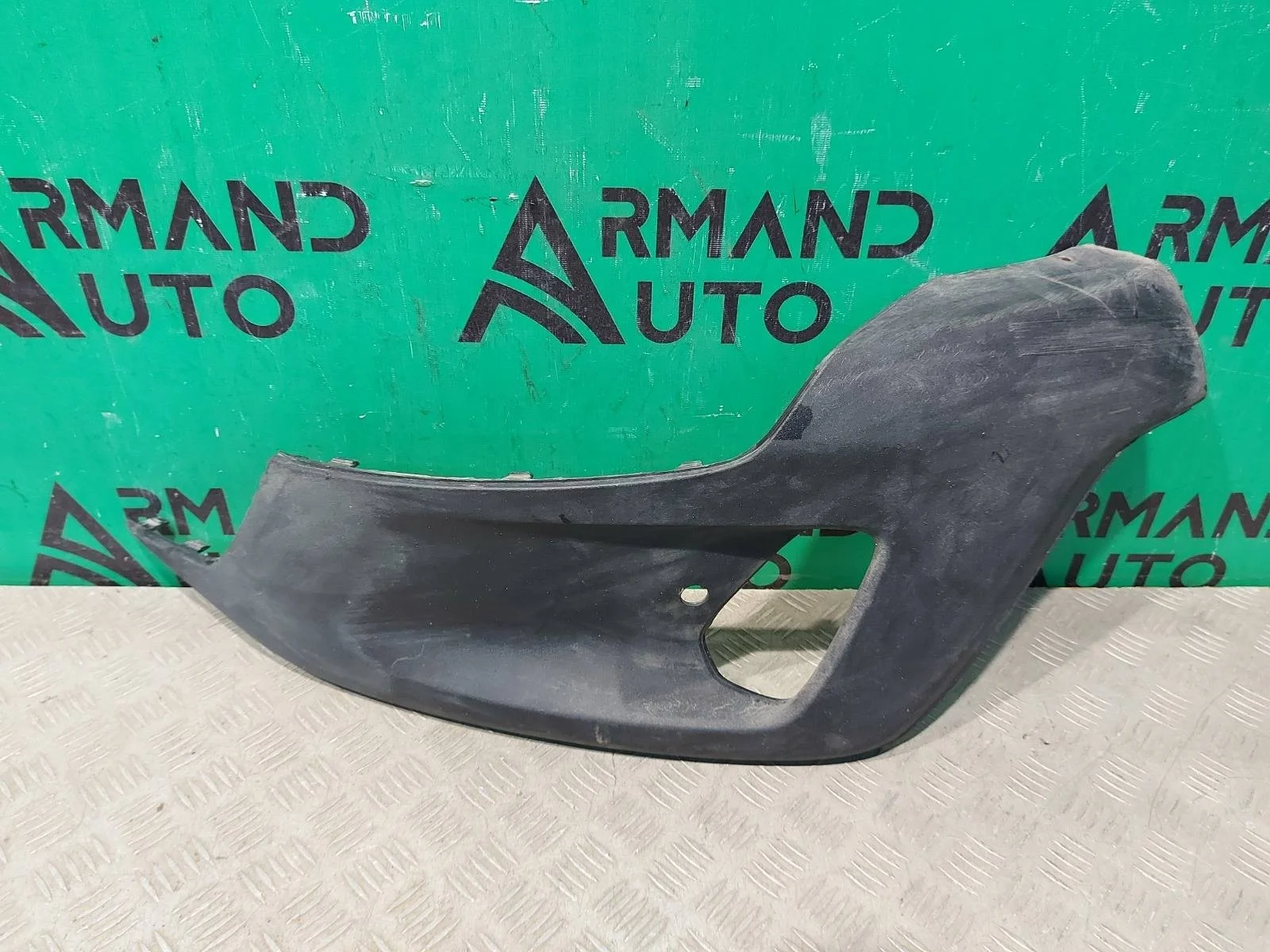 Окантовка птф Volvo V40 Cross Country 2012-2019