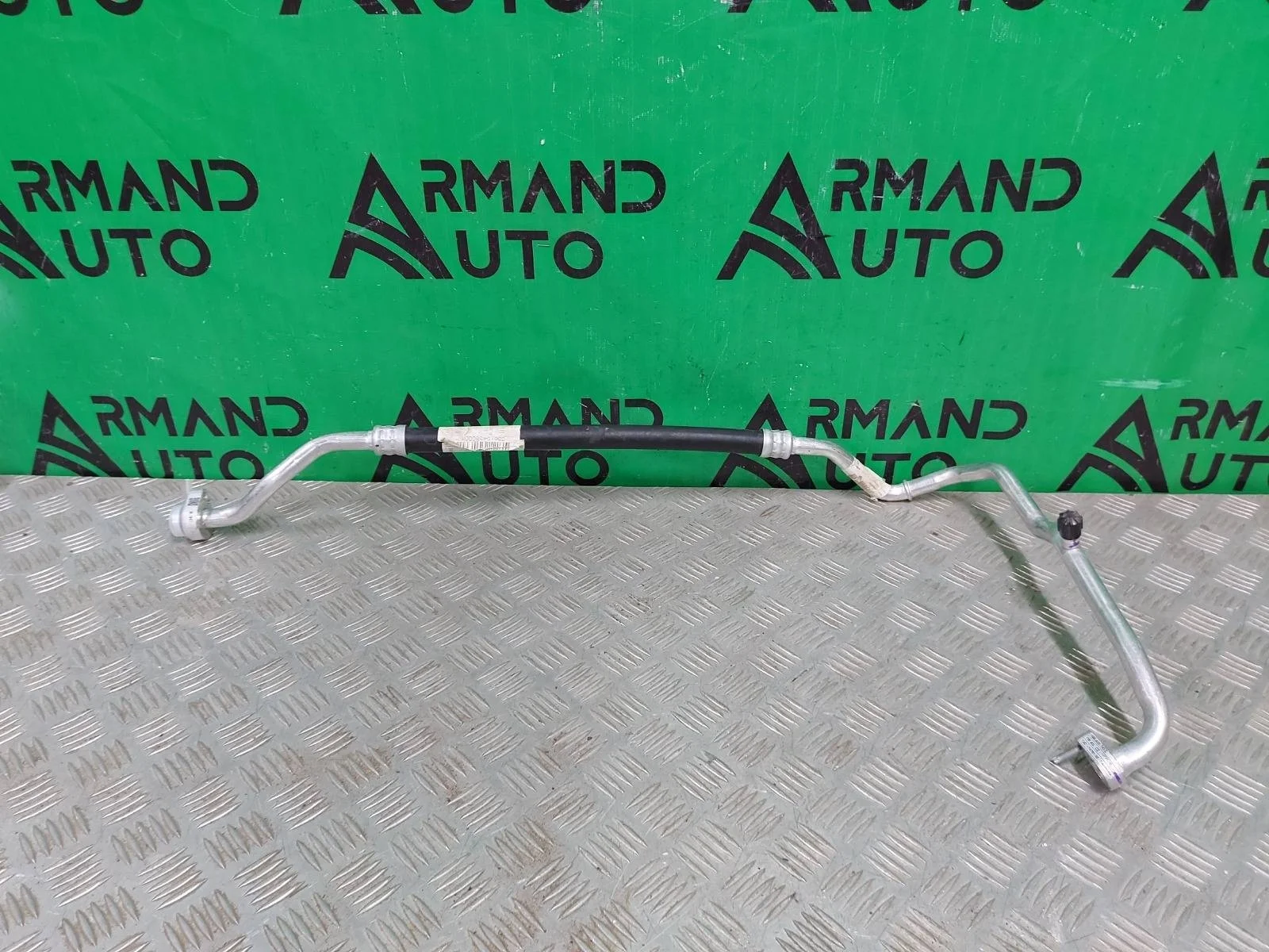 Трубка кондиционера Skoda Karoq 2017-нв