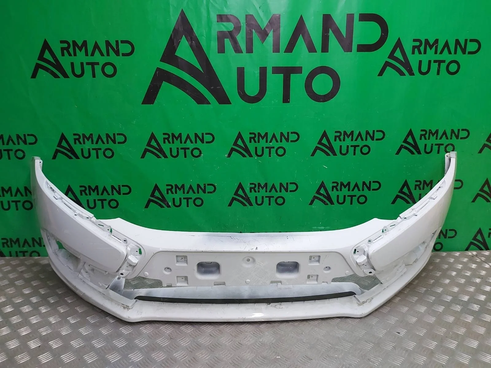 Бампер Lada Granta 2018-нв