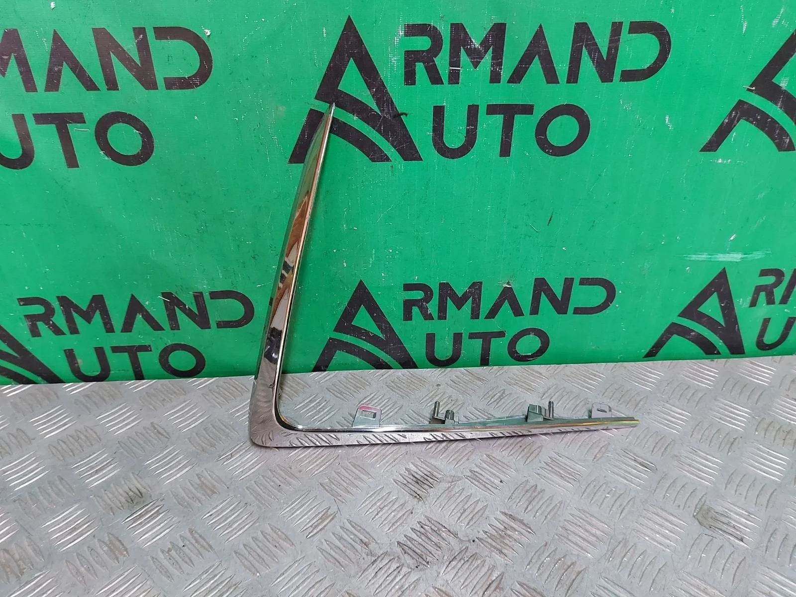 Накладка решетки радиатора Lexus ES 2018-нв 7