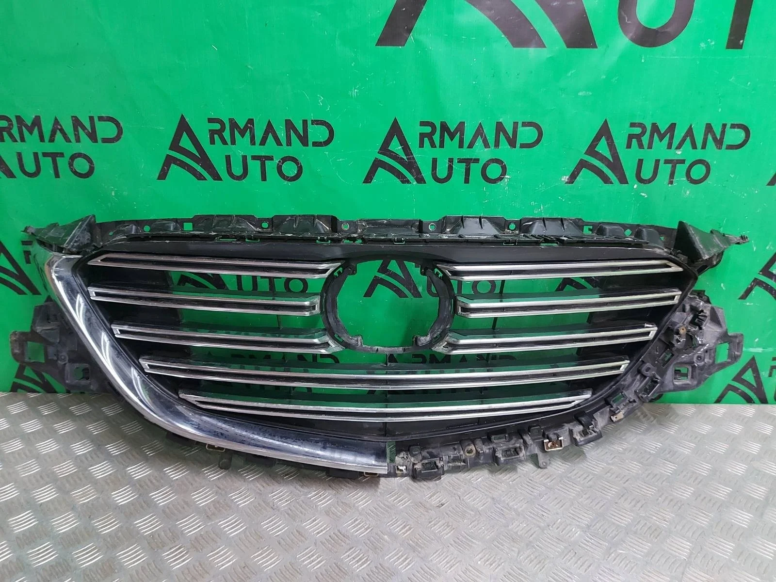 Решетка радиатора Mazda CX-9 2016-нв