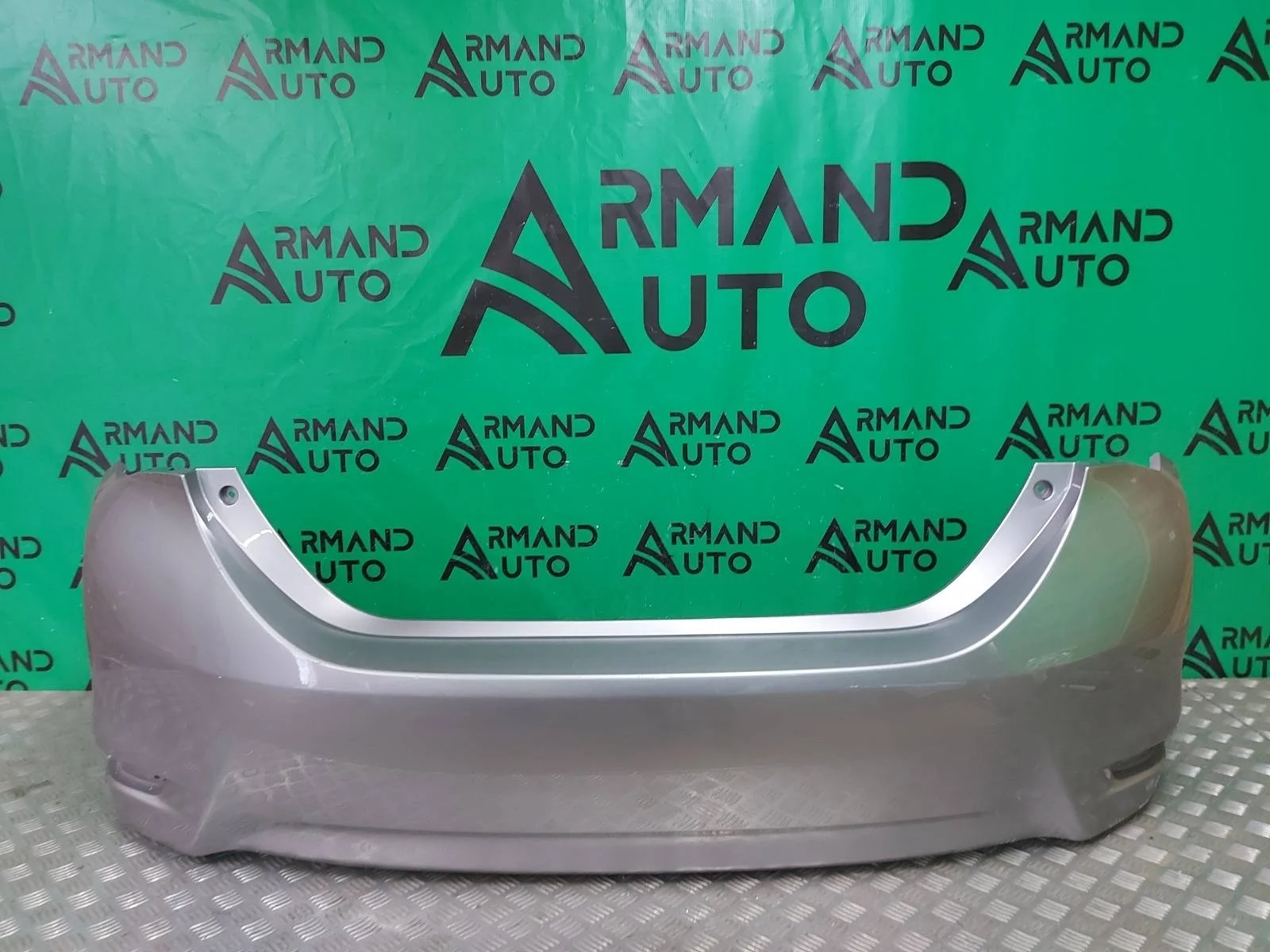 Бампер Toyota Corolla 2012-2019 11 E160 E170 E180