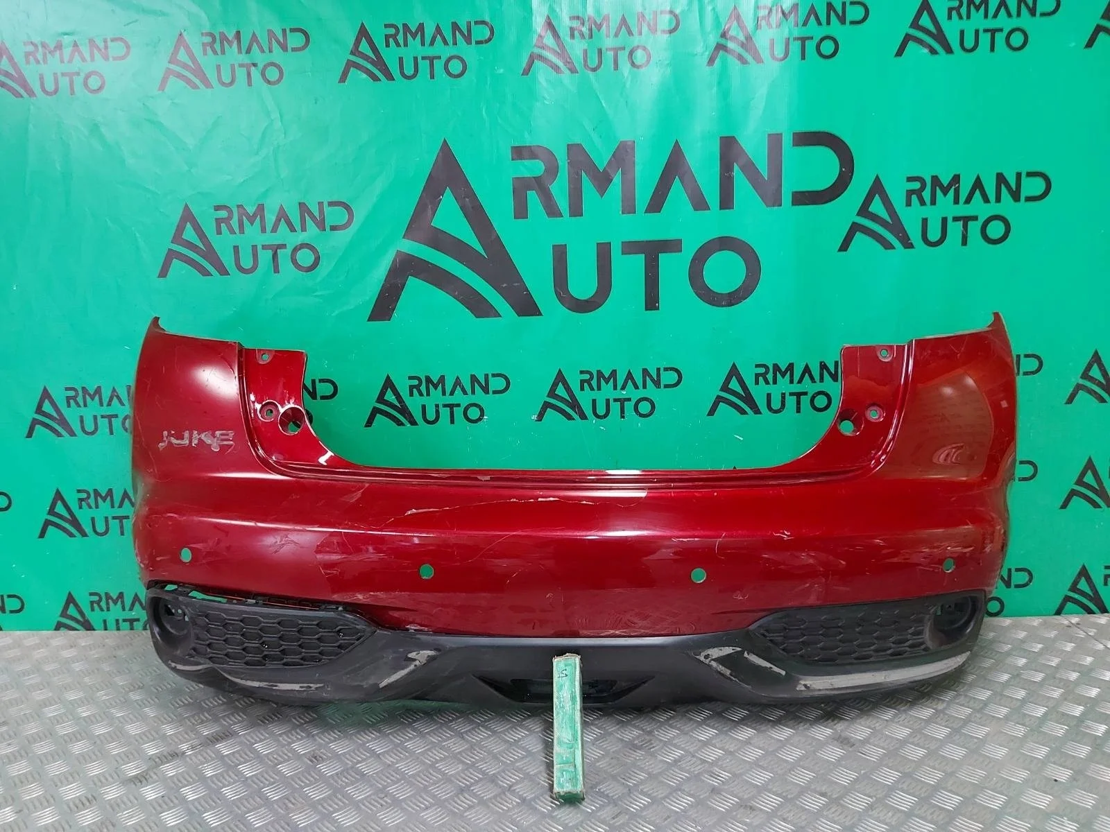 Бампер Nissan Juke 2014-2019 YF15