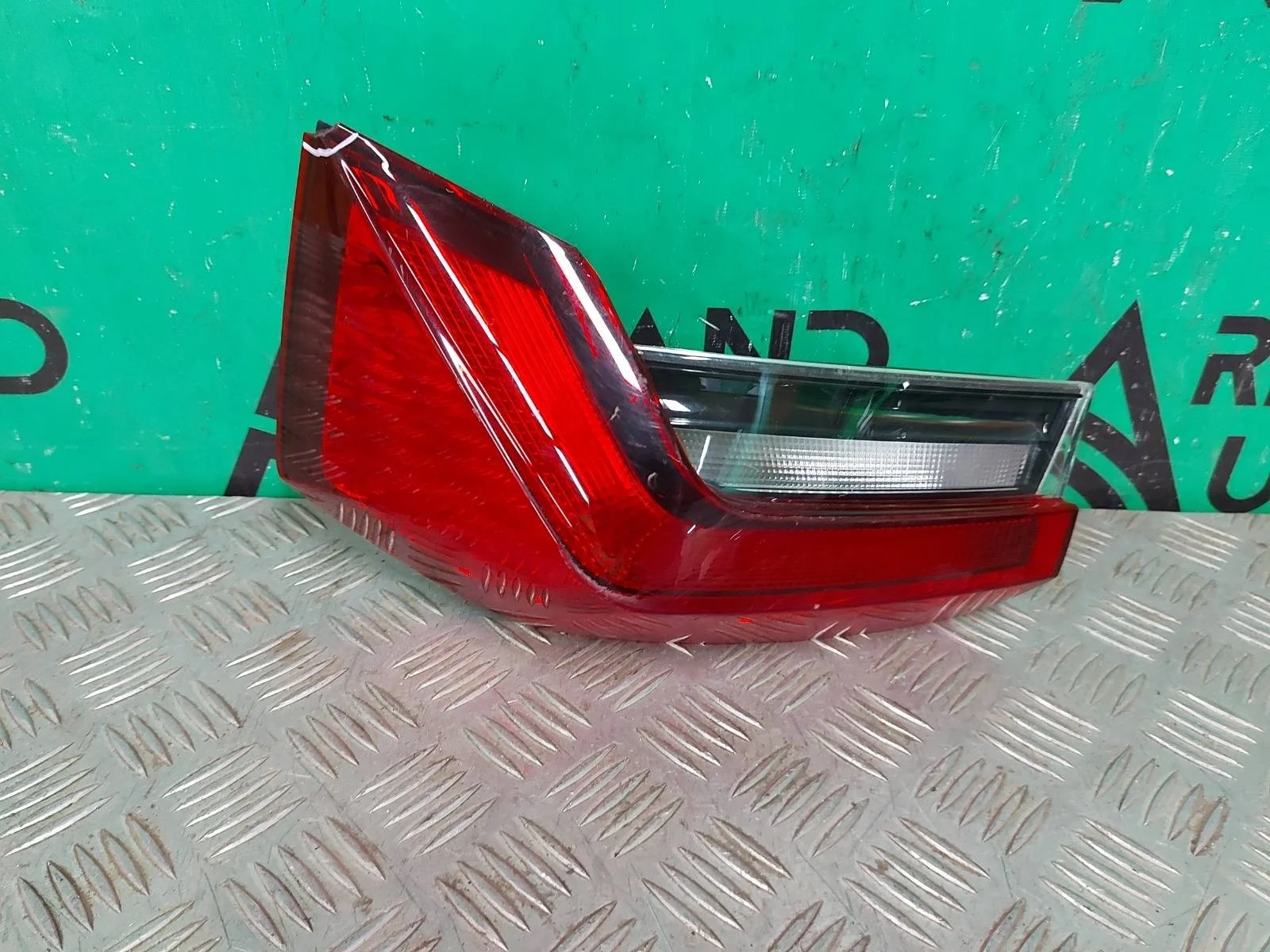 Фонарь внешний Skoda Rapid 2020-нв