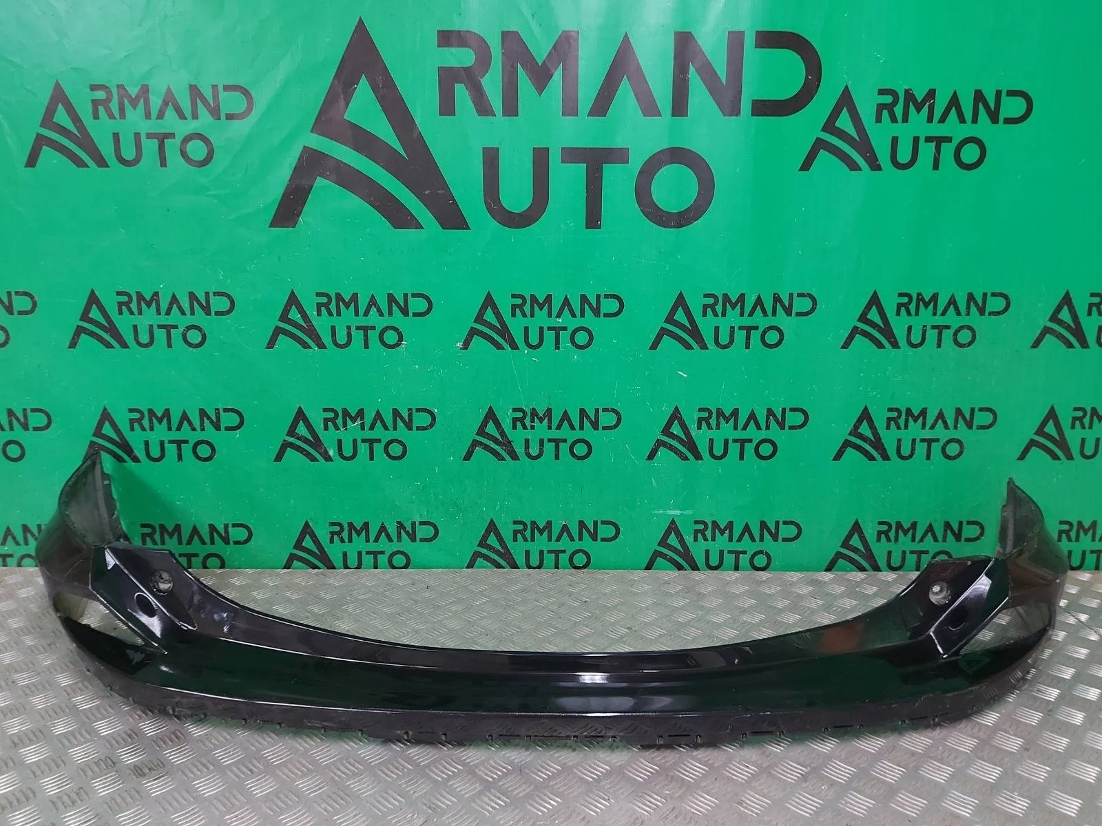 Бампер Toyota RAV4 2015-2019 CA40