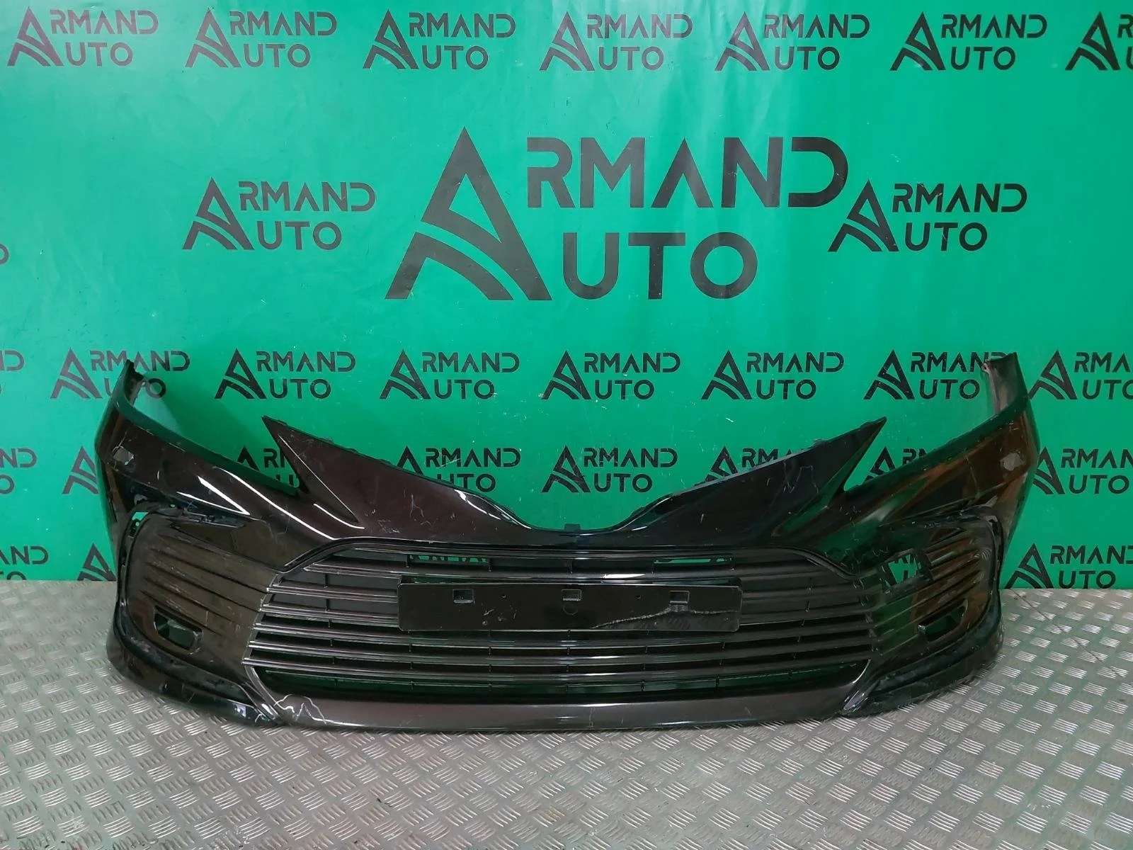 Бампер Toyota Camry 2020-нв 8 XV70