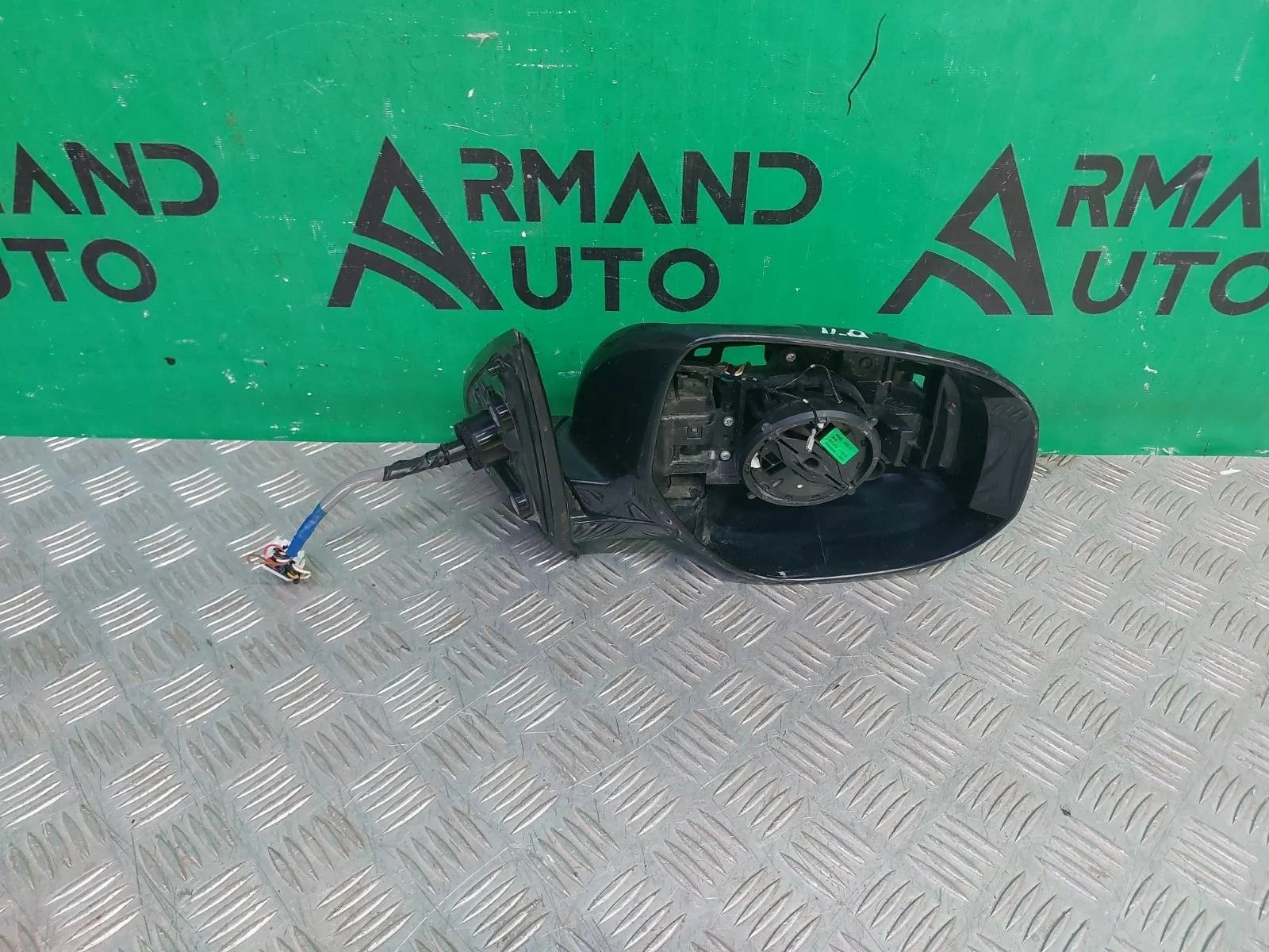 Зеркало Mitsubishi Outlander 2012-нв 3