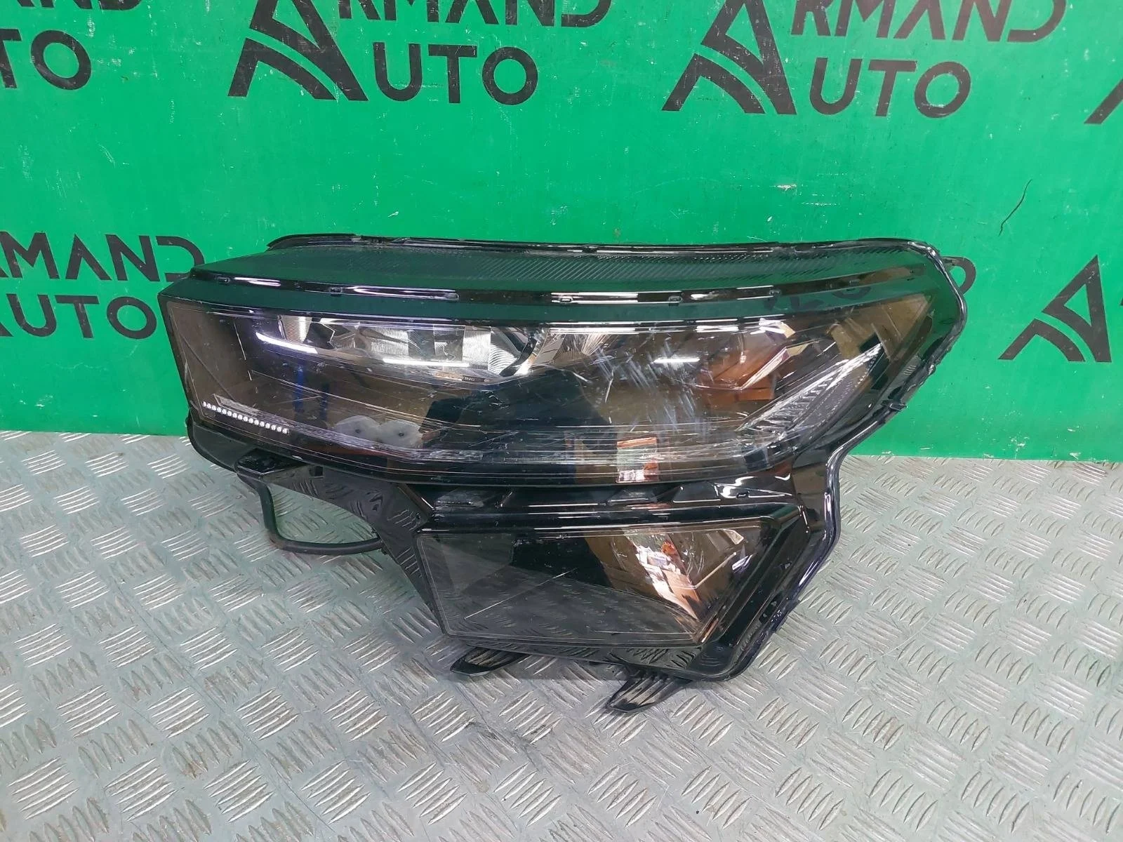 Фара Skoda Kodiaq 2021-нв