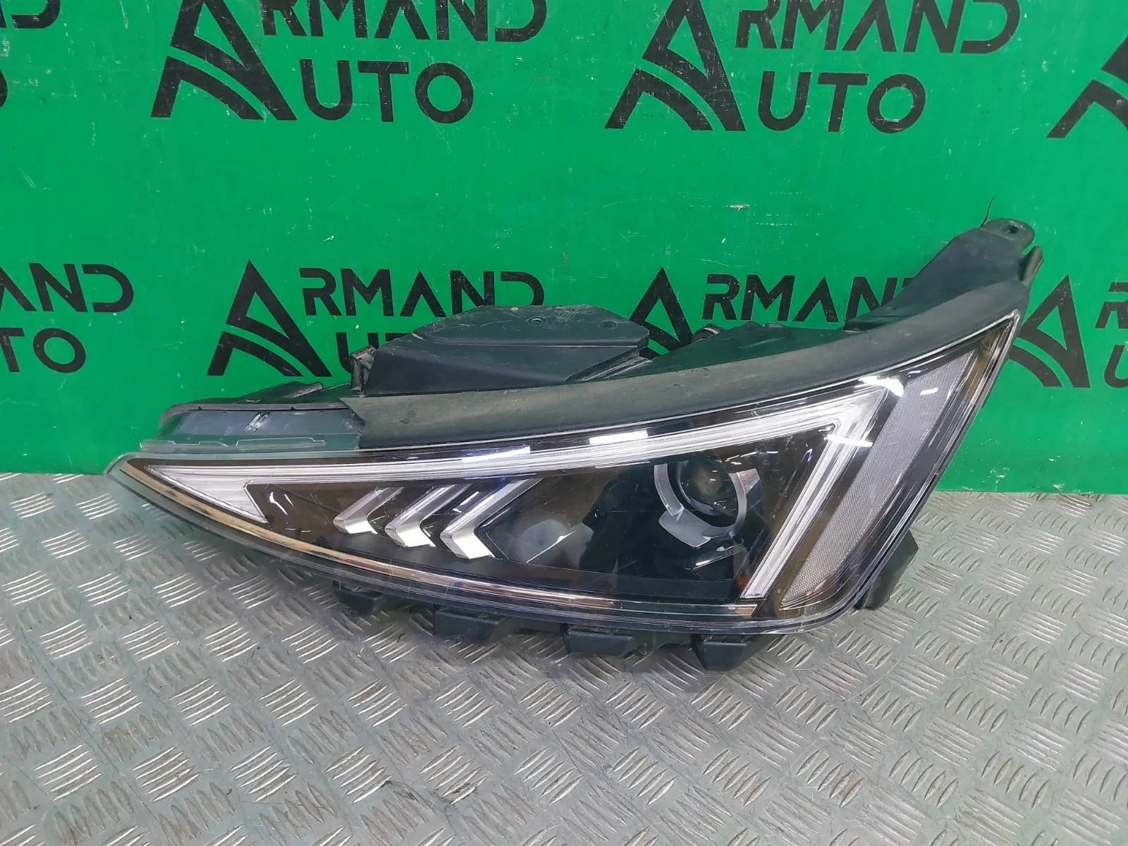 Фара Hyundai Elantra 2018-2020 6 AD