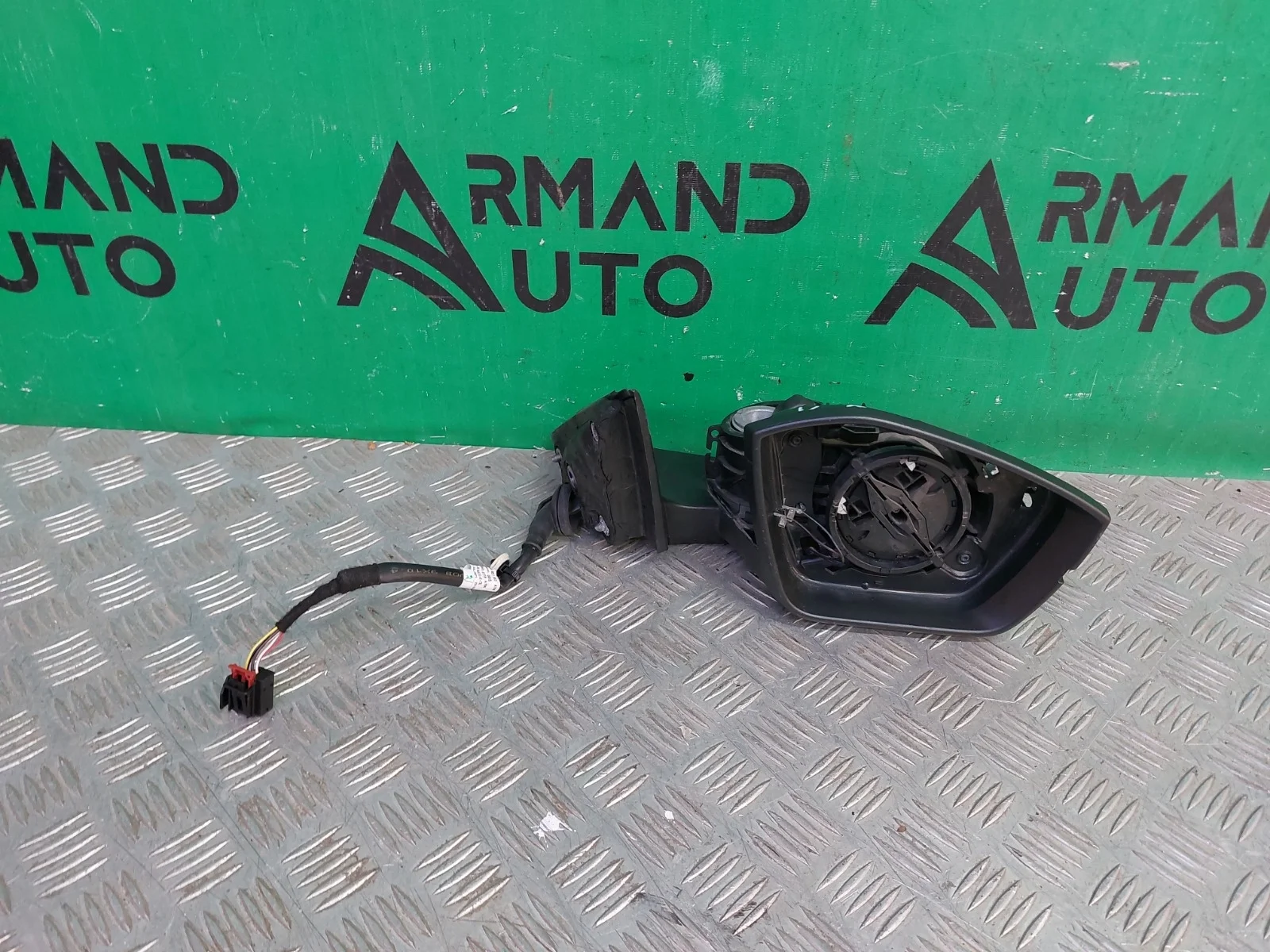 Зеркало Skoda Octavia 2019-нв 4 A8