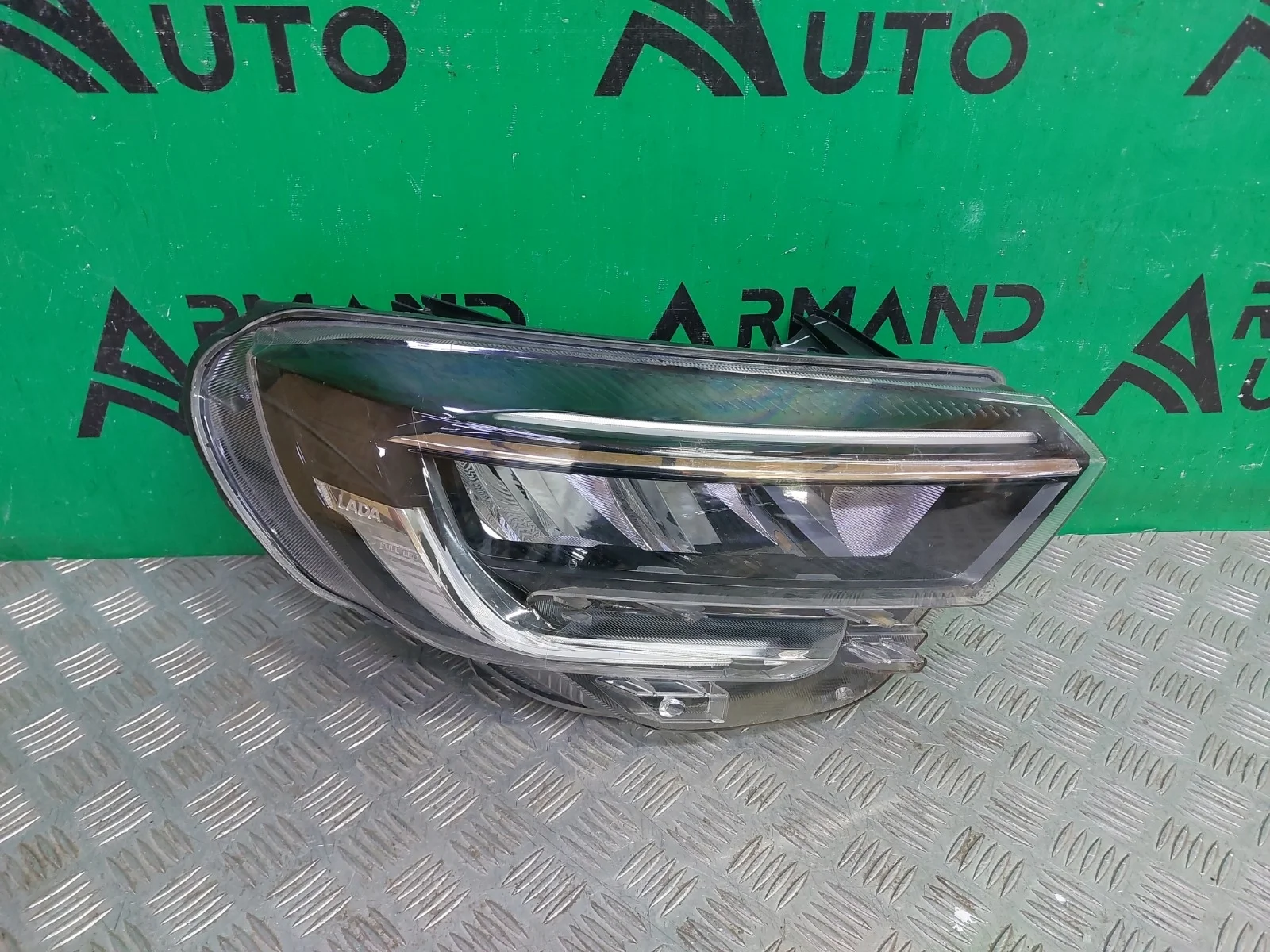 Фара Lada Vesta 2022-нв 1