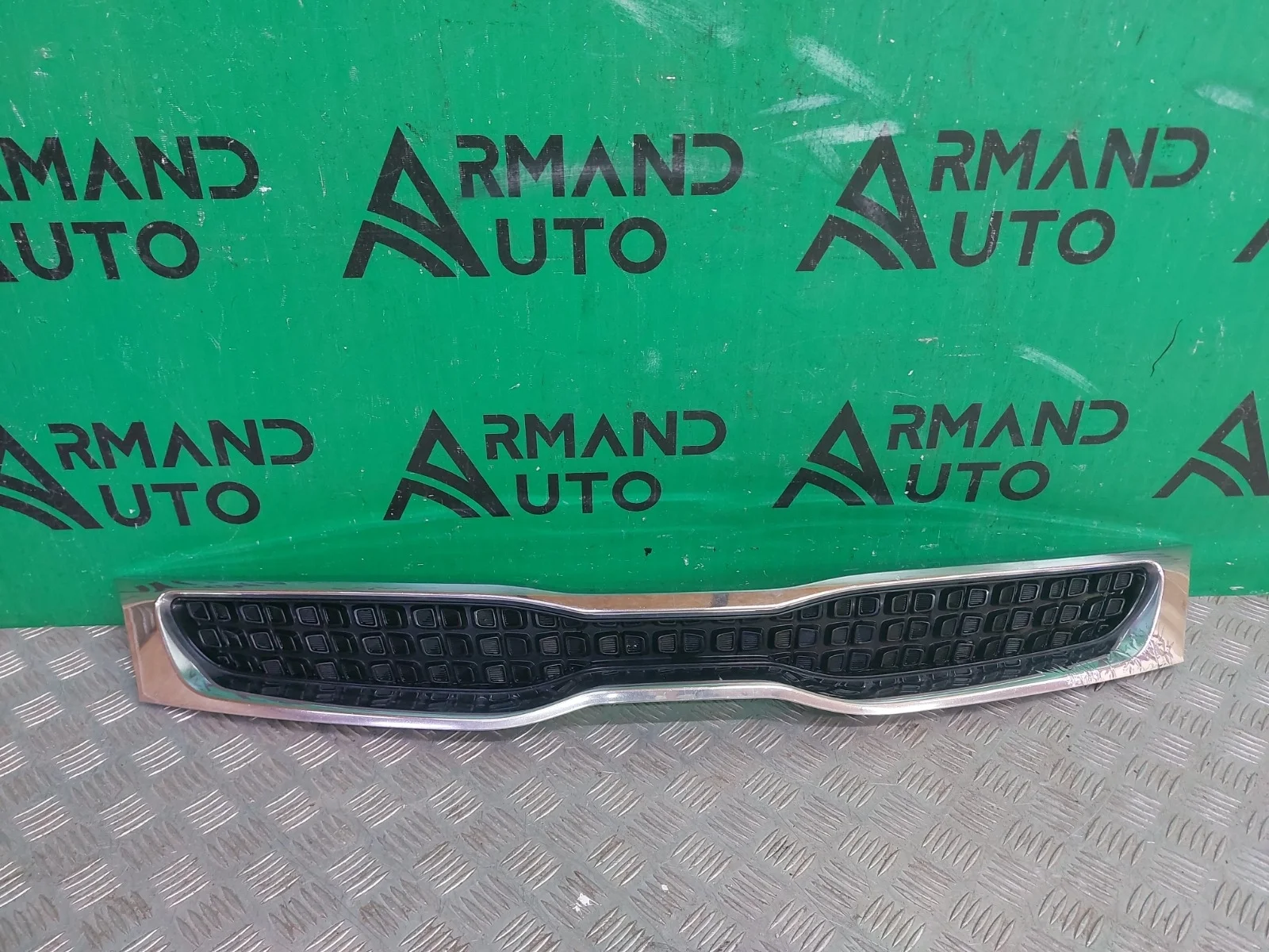 Решетка радиатора Kia Rio 2017-2020 4 FB