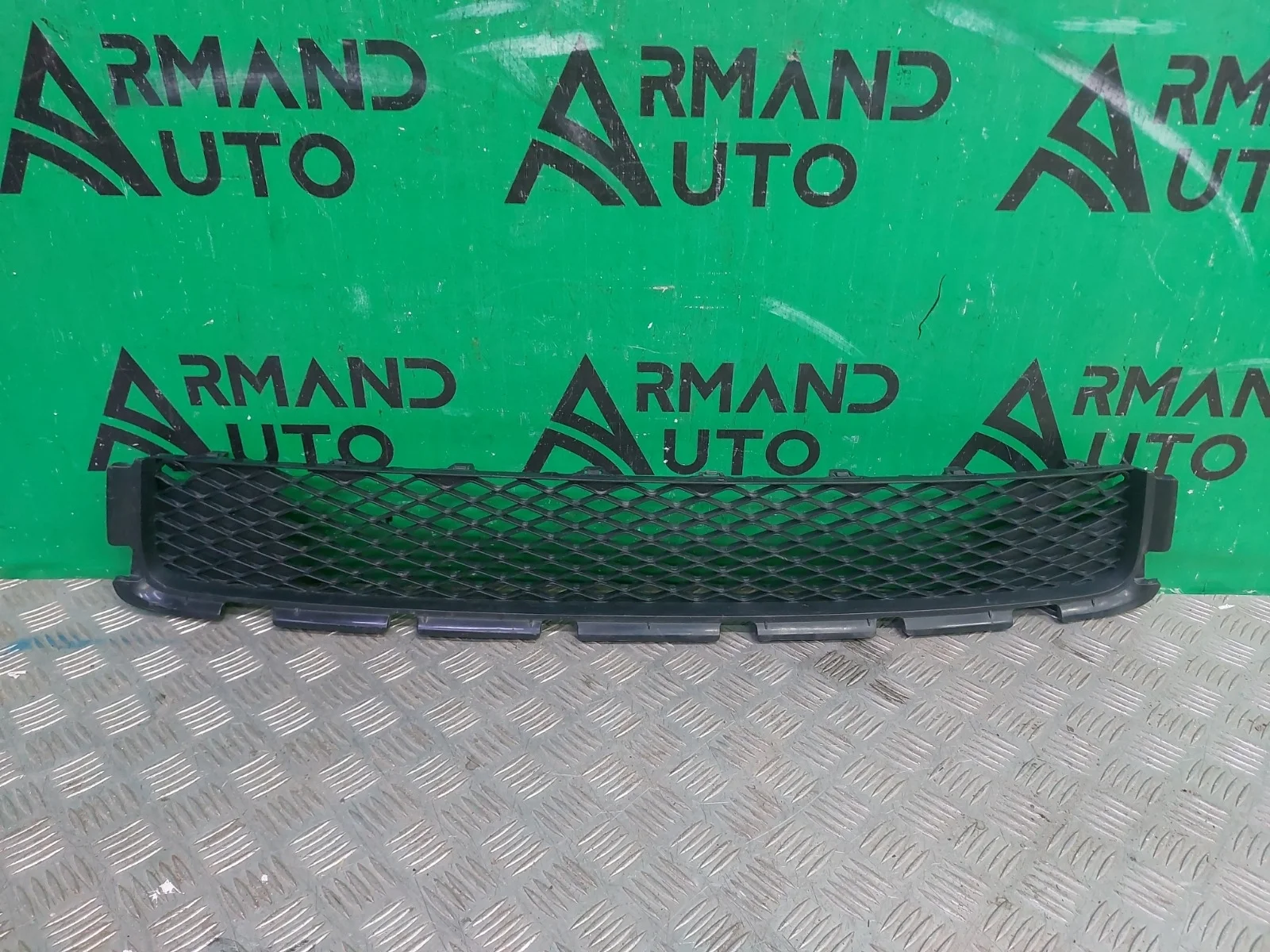 Решетка бампера нижняя Mitsubishi ASX 2010-2013 GA0