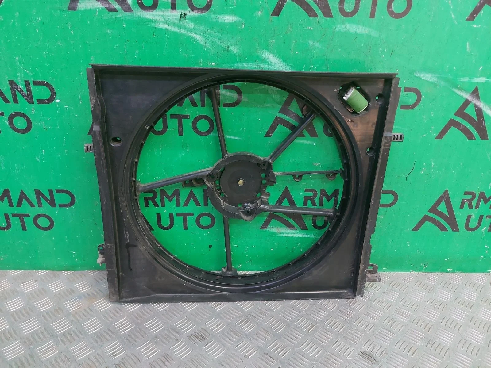 Диффузор вентилятора Nissan Qashqai 2013-2022 j11