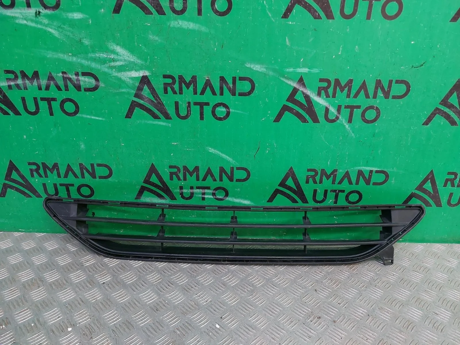 Решетка бампера Nissan X-Trail 2017-2022 3 T32