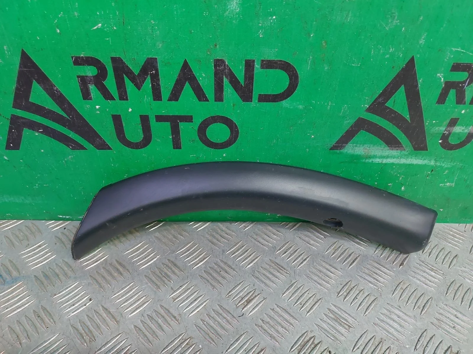 Расширитель бампера Mitsubishi Outlander 2014-2018 3