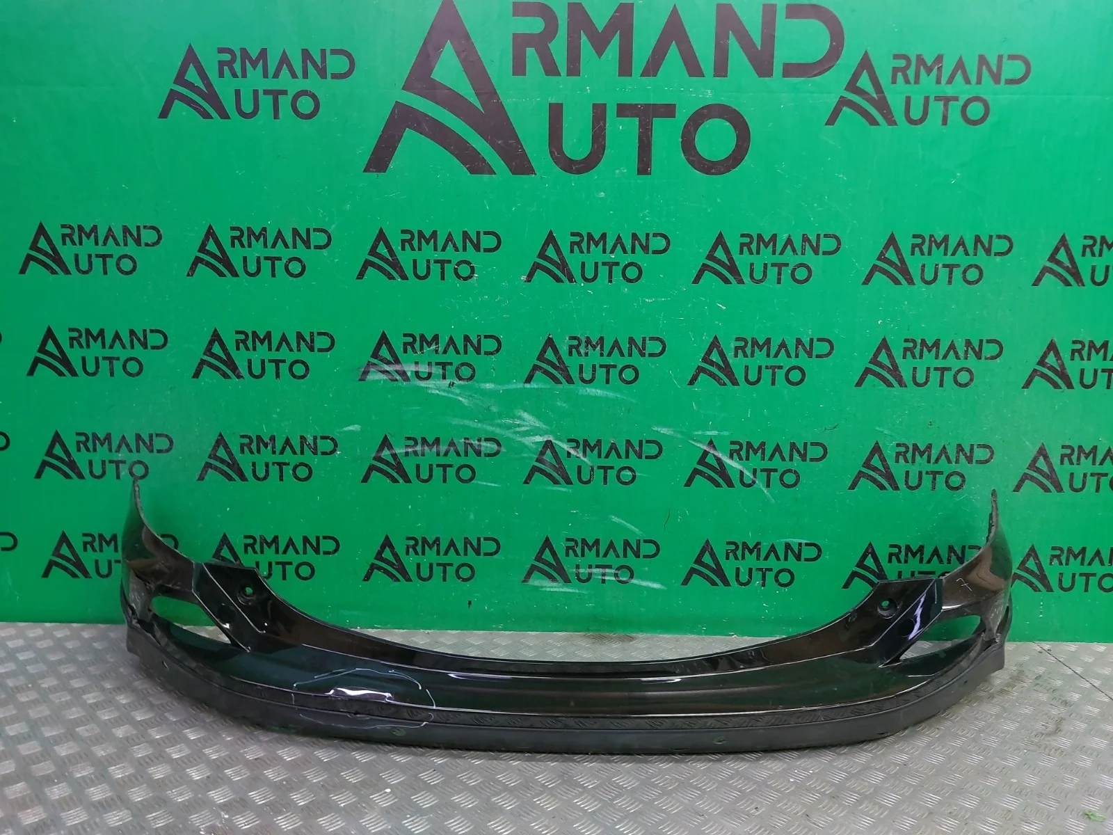 Бампер Toyota RAV4 2015-2019 CA40