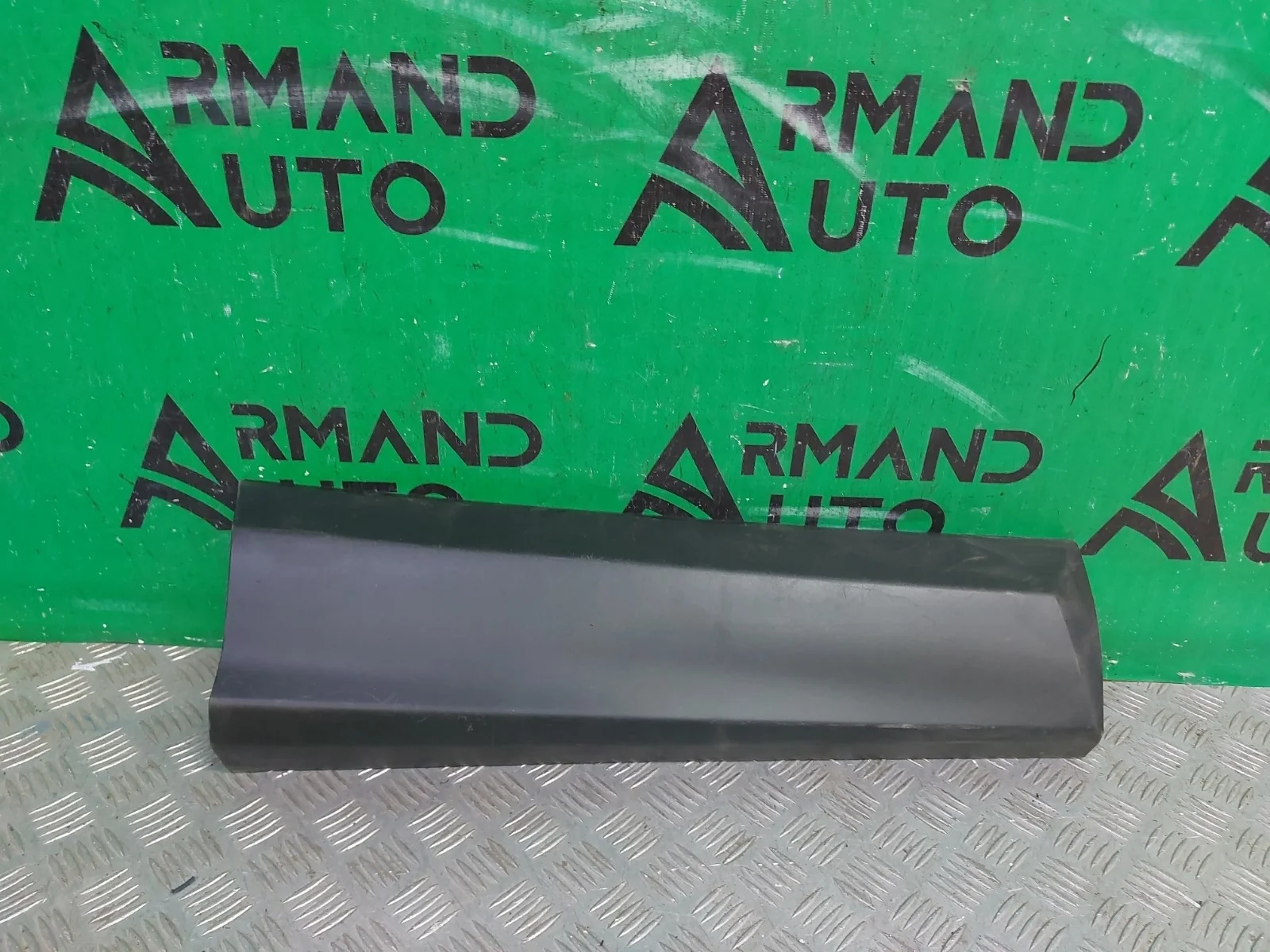 Молдинг двери Toyota RAV4 2015-2019 CA40