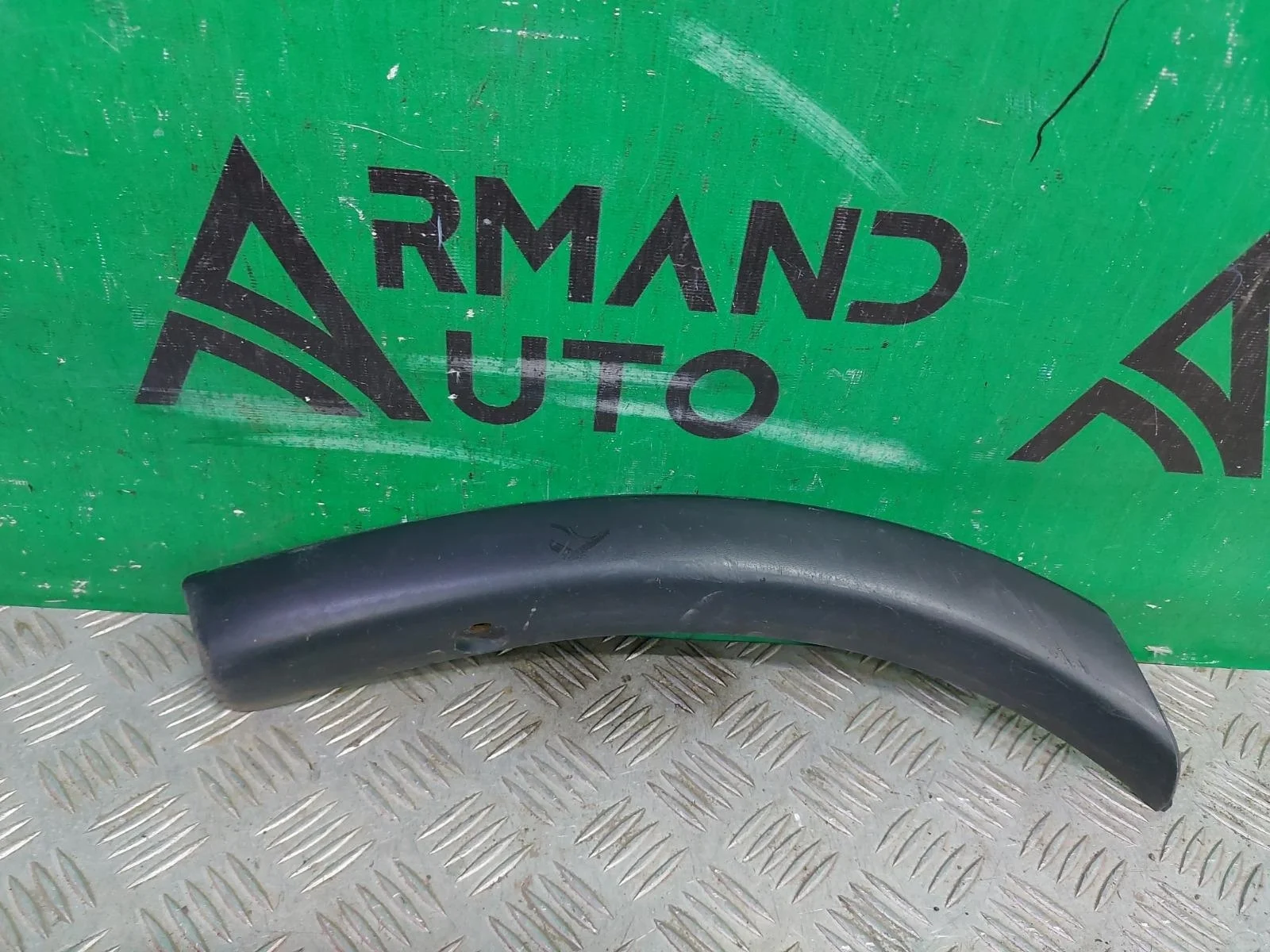 Расширитель бампера Mitsubishi Outlander 2014-2018 3