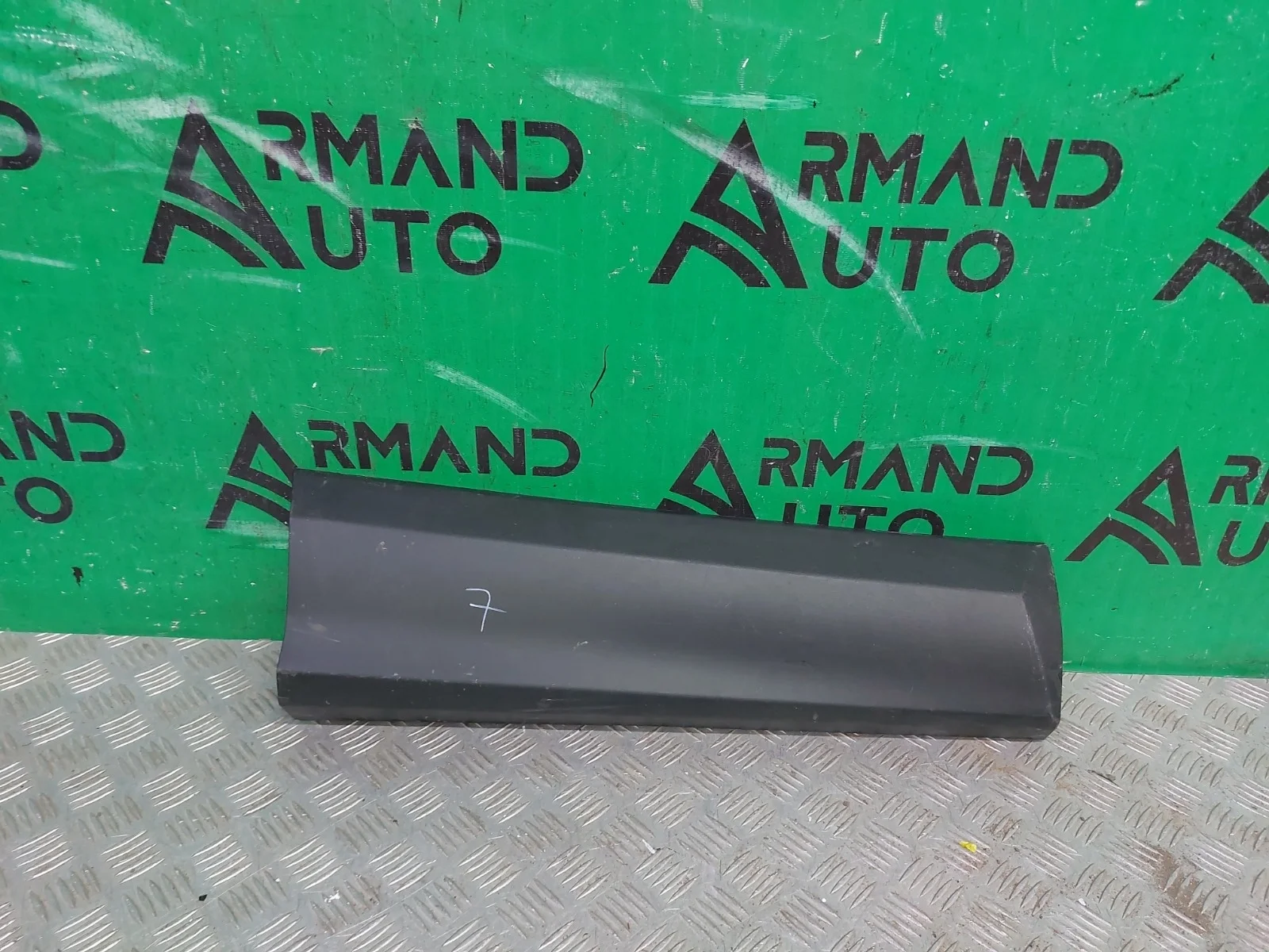 Молдинг двери Toyota RAV4 2015-2019 CA40