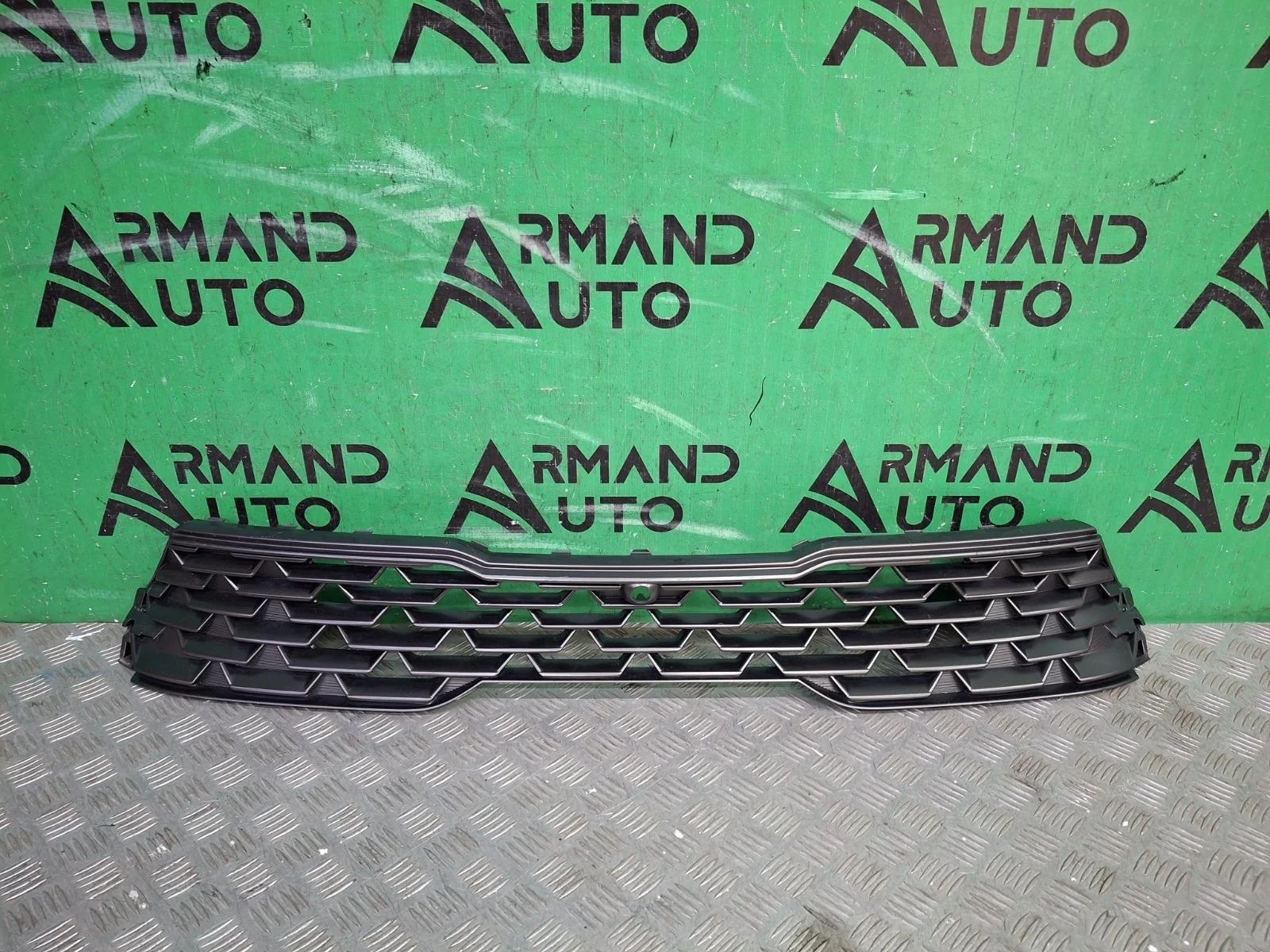 Решетка радиатора Kia K5 2020-нв 3