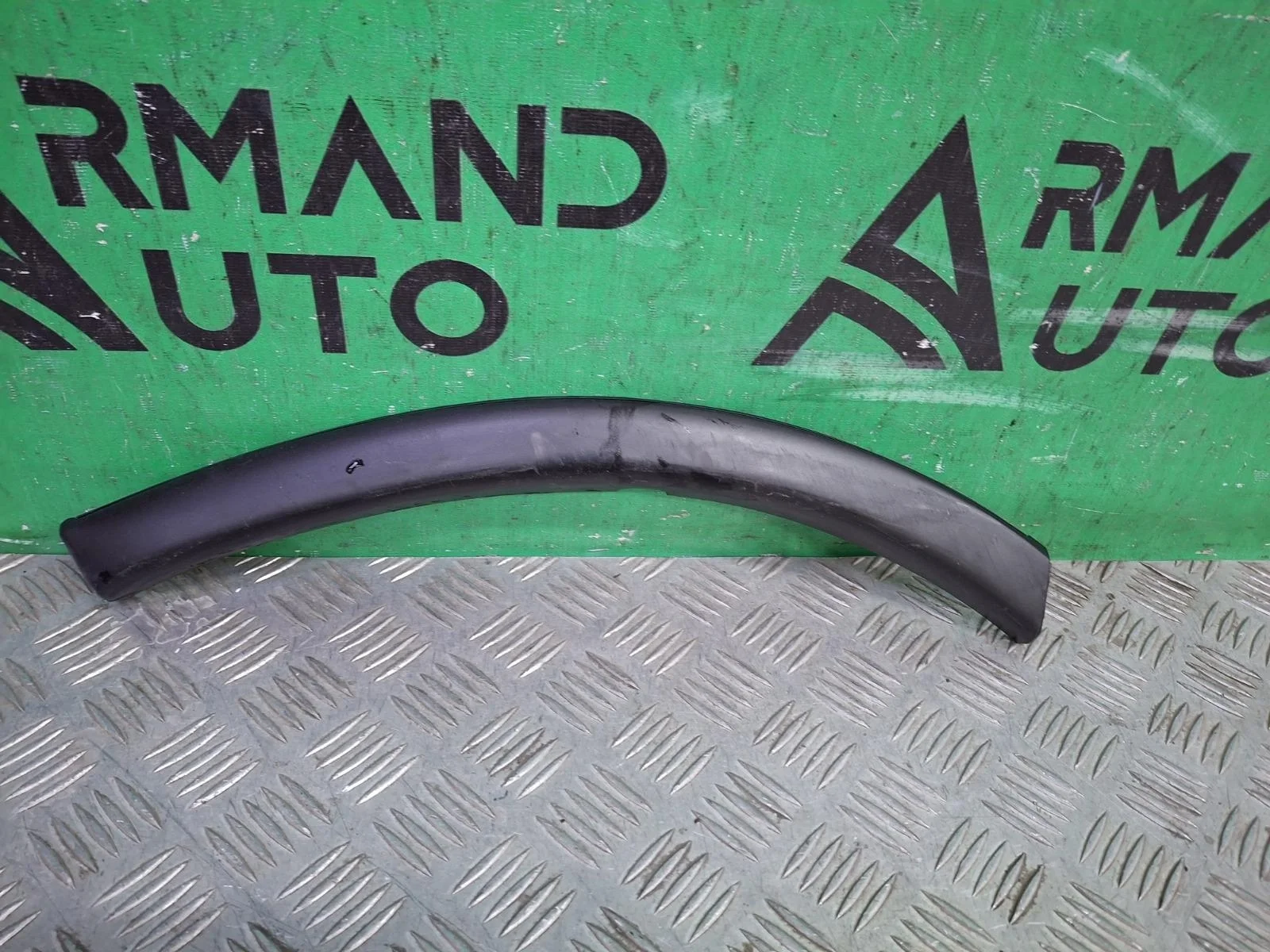 Расширитель бампера Mitsubishi Outlander 2014-2018 3