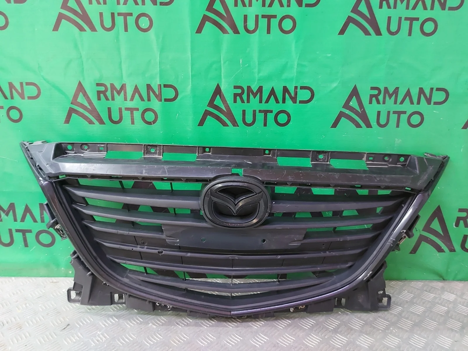 Решетка радиатора Mazda 3 2013-2016 BM
