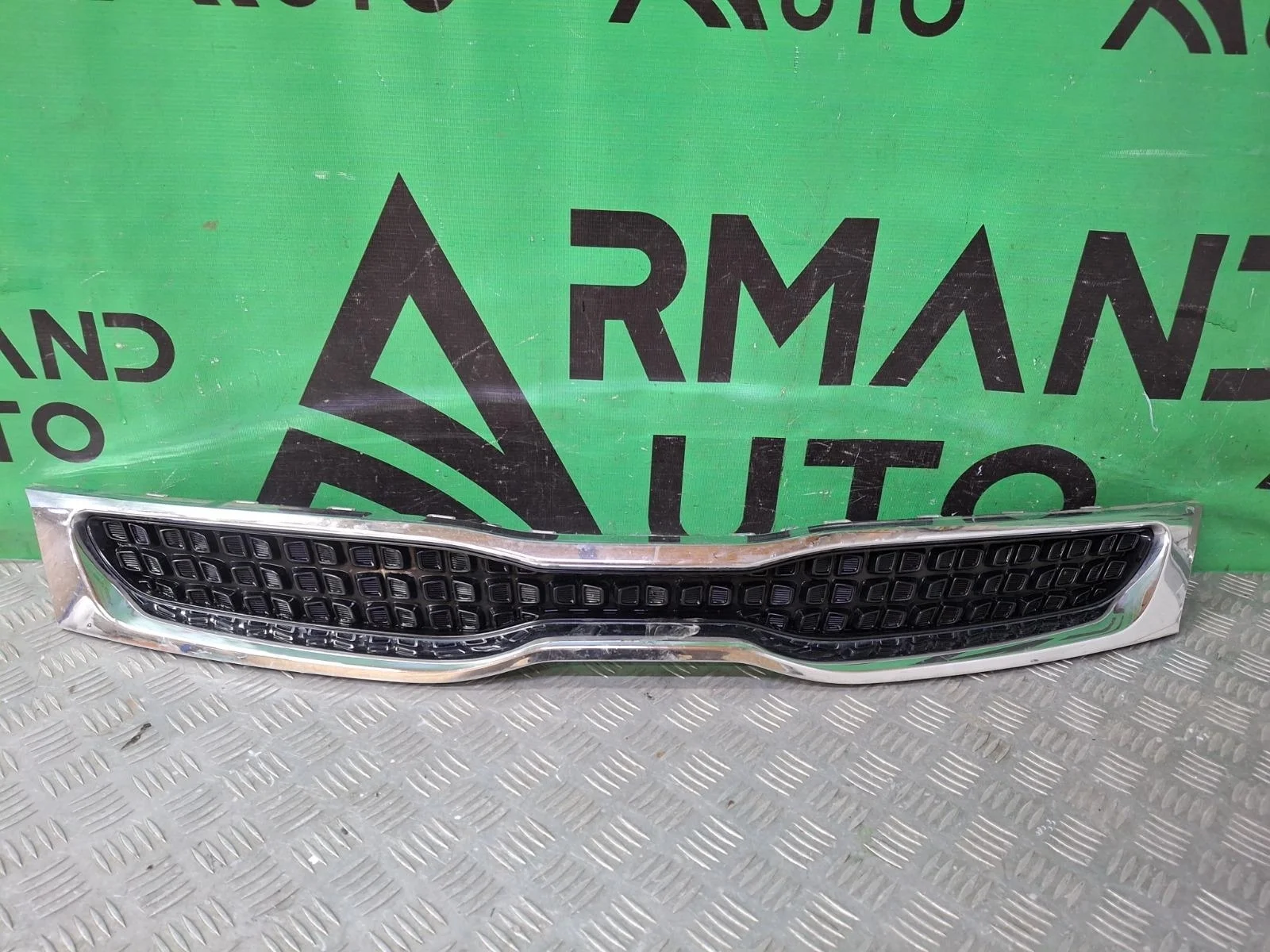 Решетка радиатора Kia Rio 2017-2020 4 FB