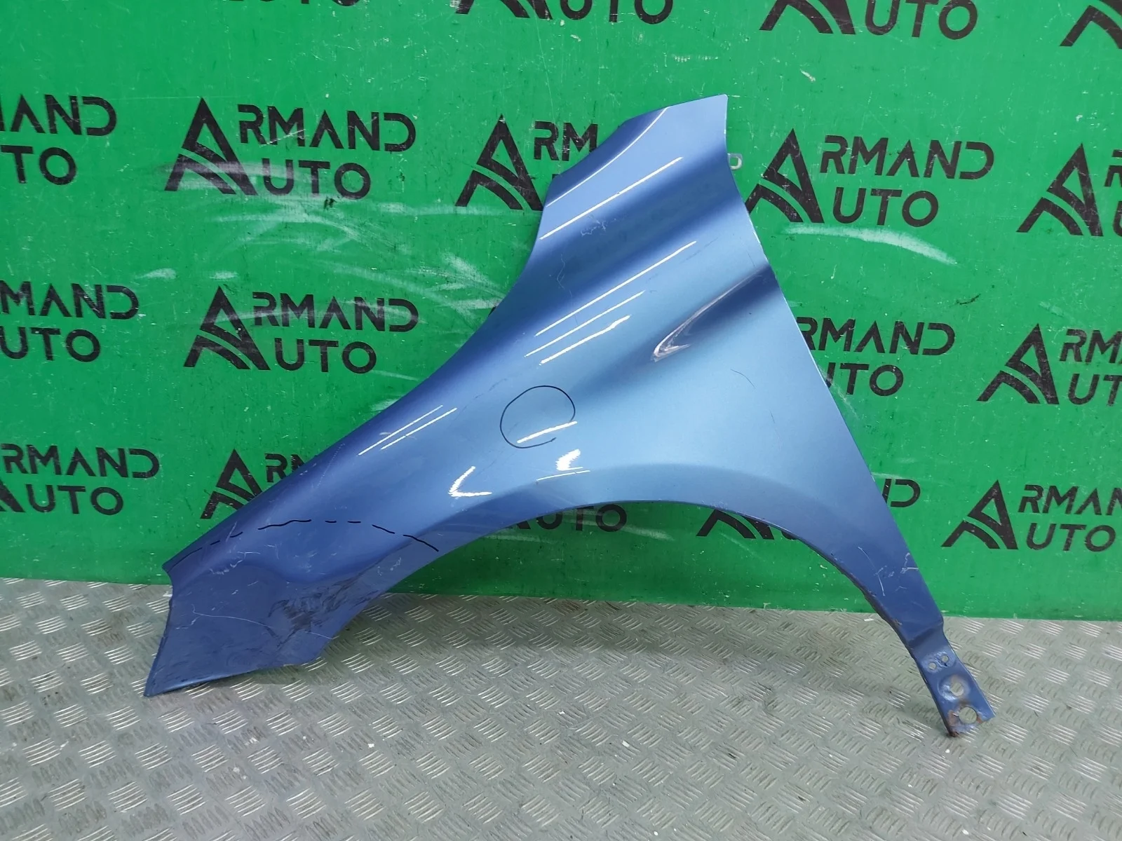 Крыло Volvo XC60 2008-2017