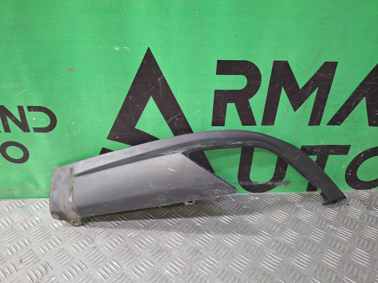 Накладка бампера нижняя Lexus RX 2015-2019 4