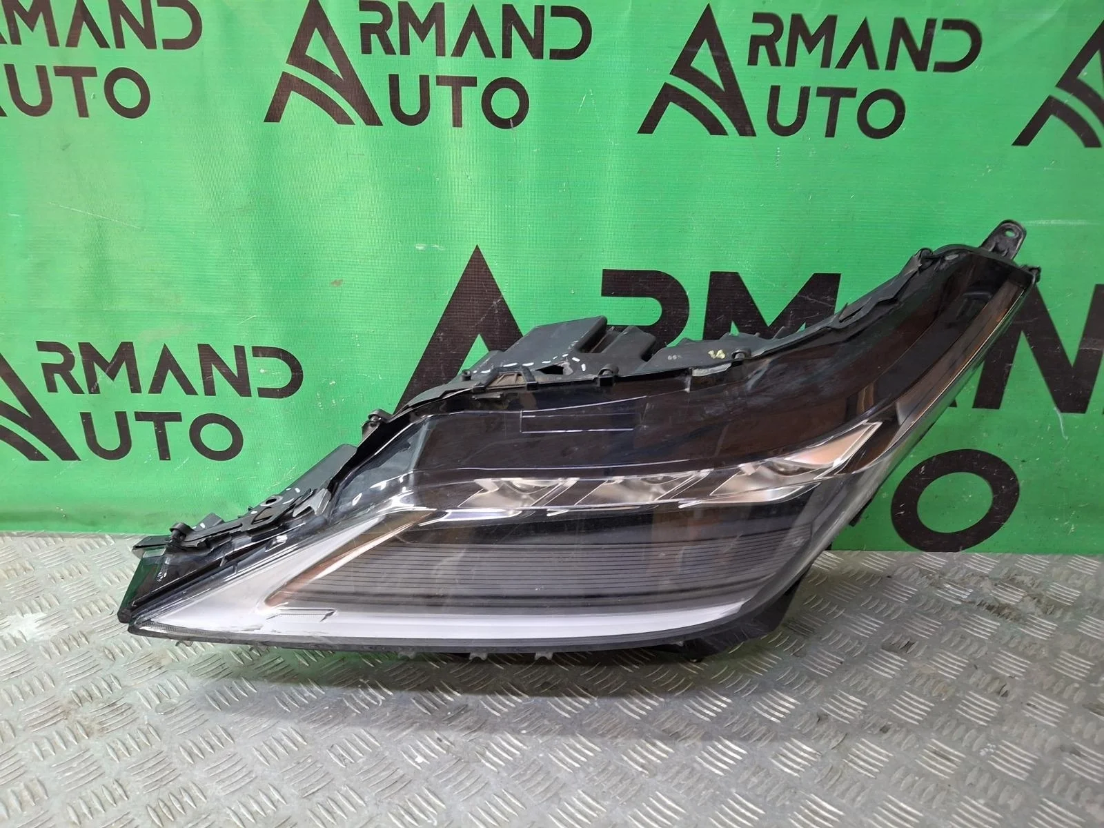 Фара Lexus RX 2019-нв 4