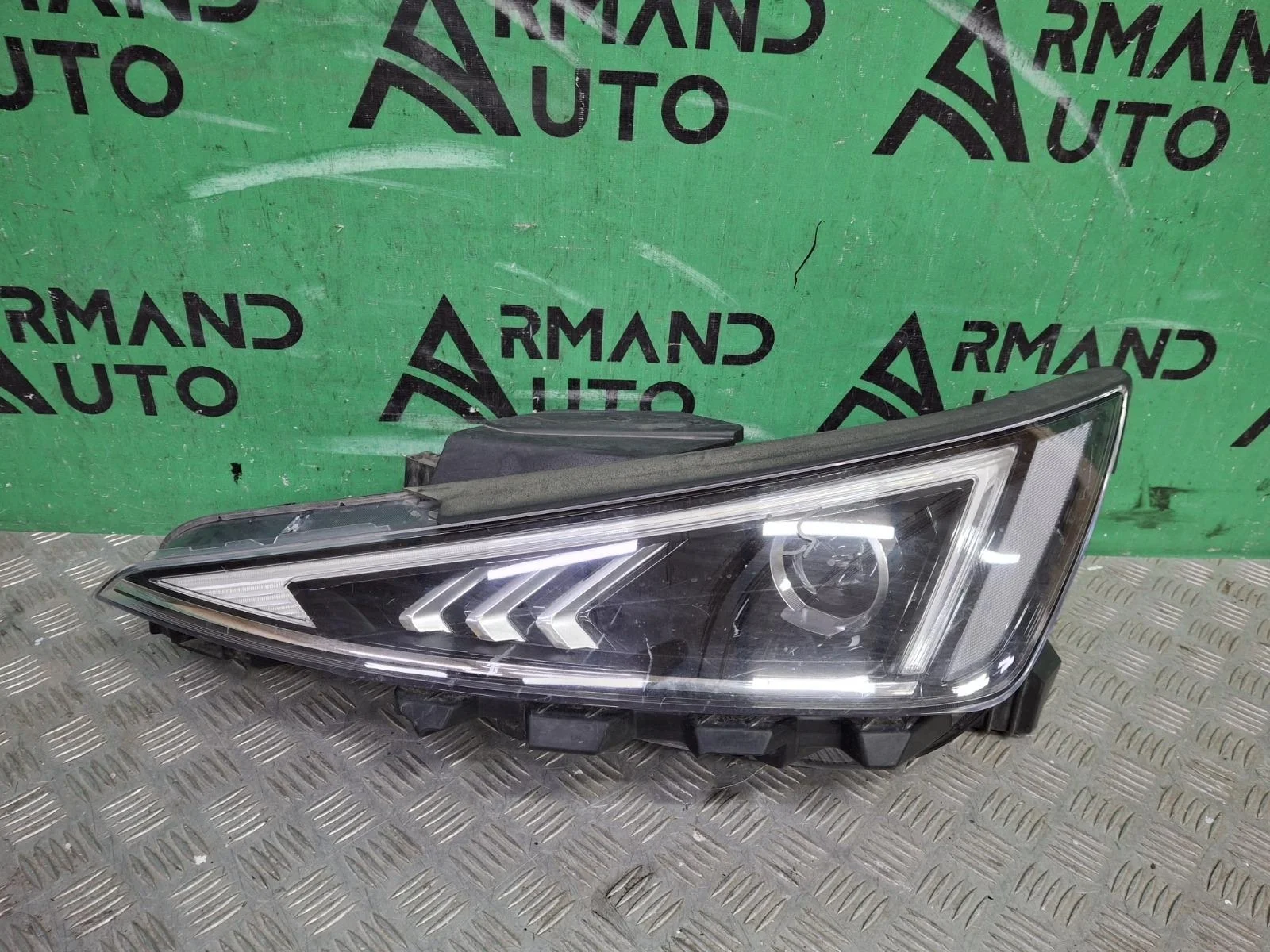 Фара Hyundai Elantra 2018-2020 6 AD