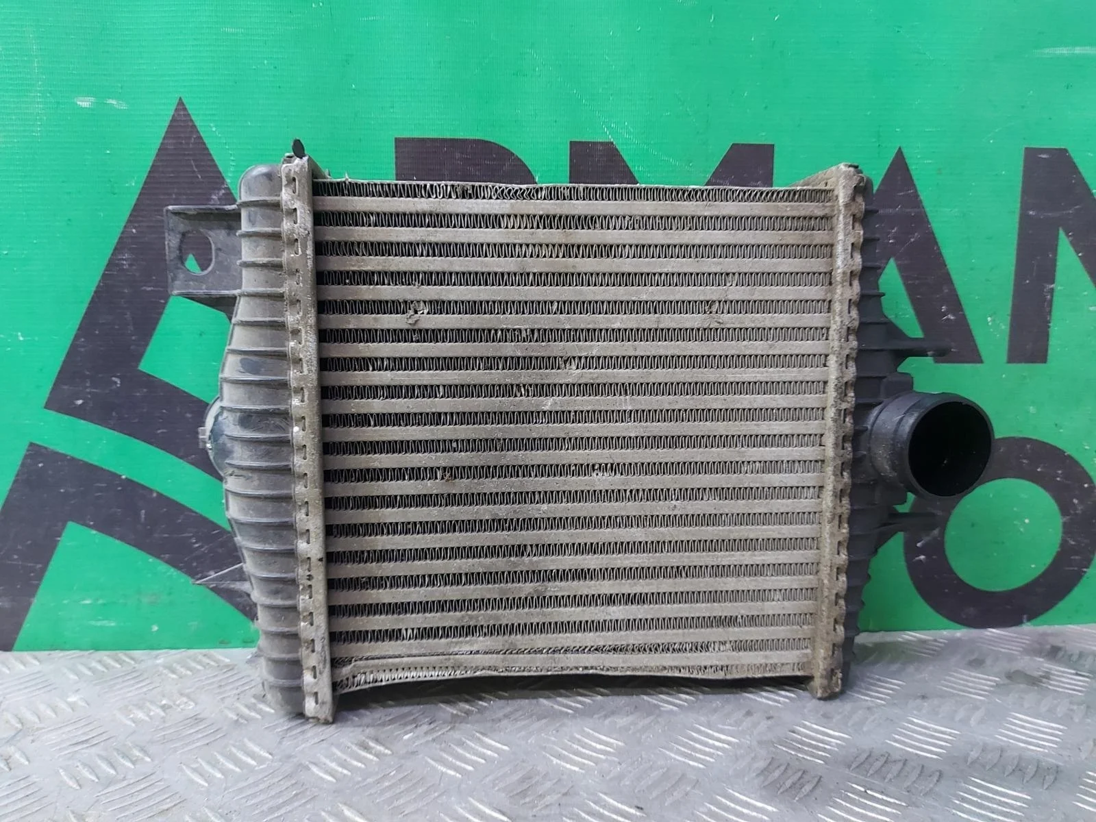 Интеркулер Land Rover Range 2012-2022 4 L405