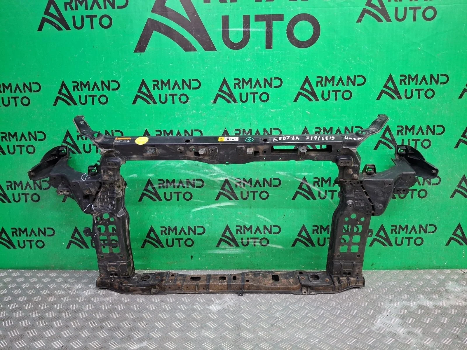 Панель передняя (суппорт радиатора) Hyundai Santa Fe 2012-2016 3 DM