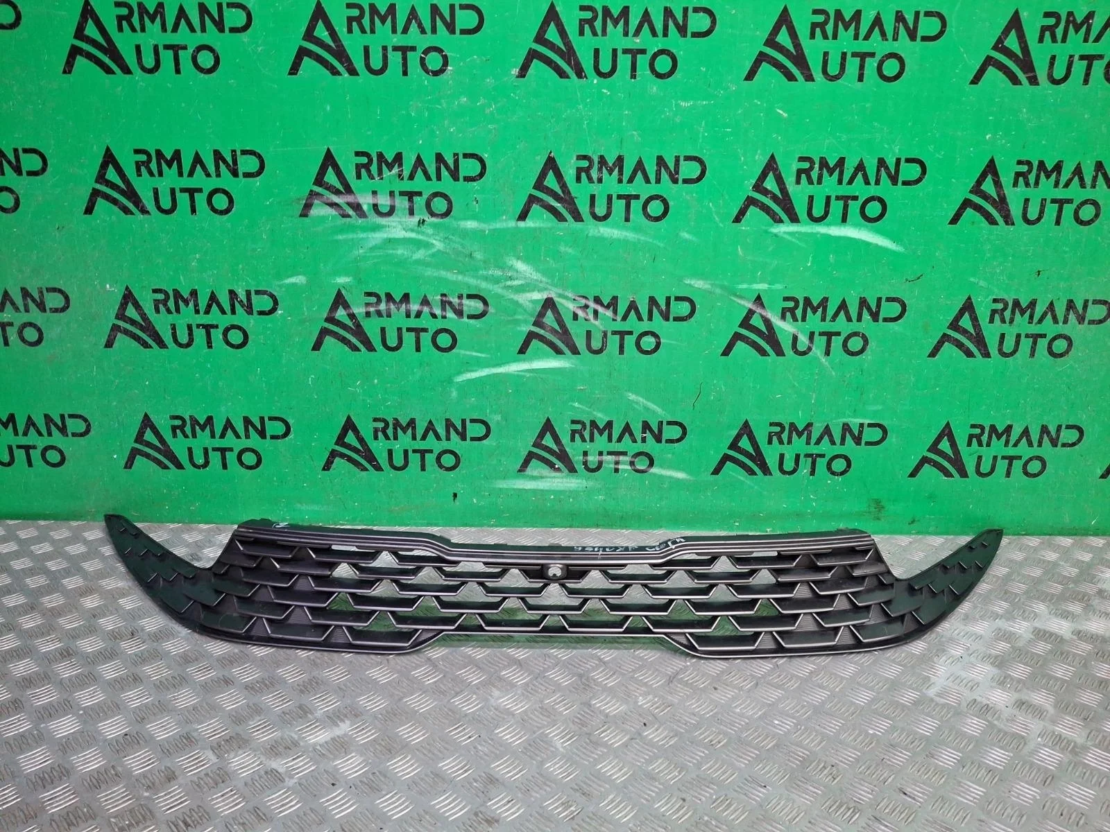 Решетка радиатора KIA K5 2020-нв 3