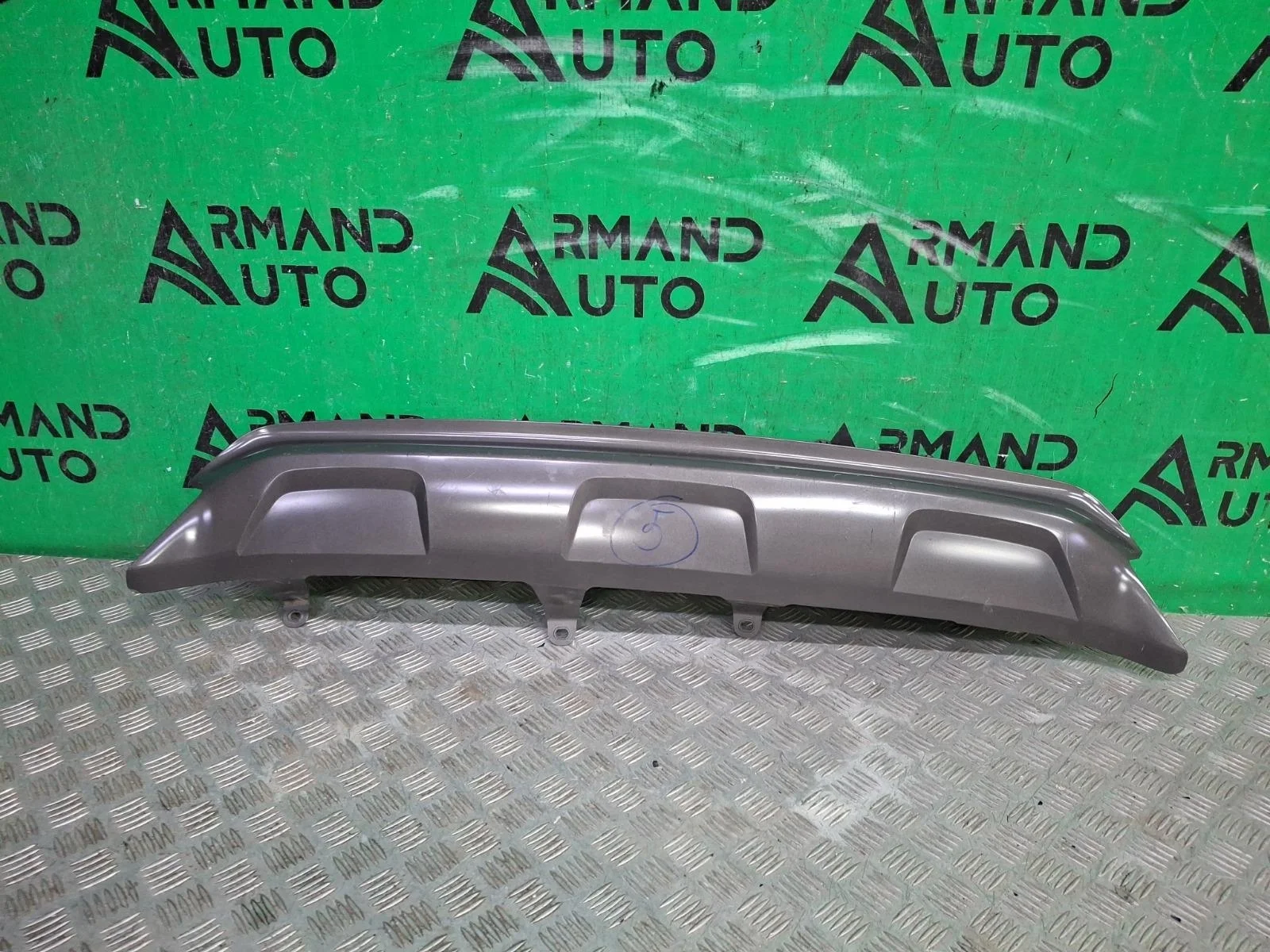 Накладка бампера нижняя Lexus RX 2015-2019 4