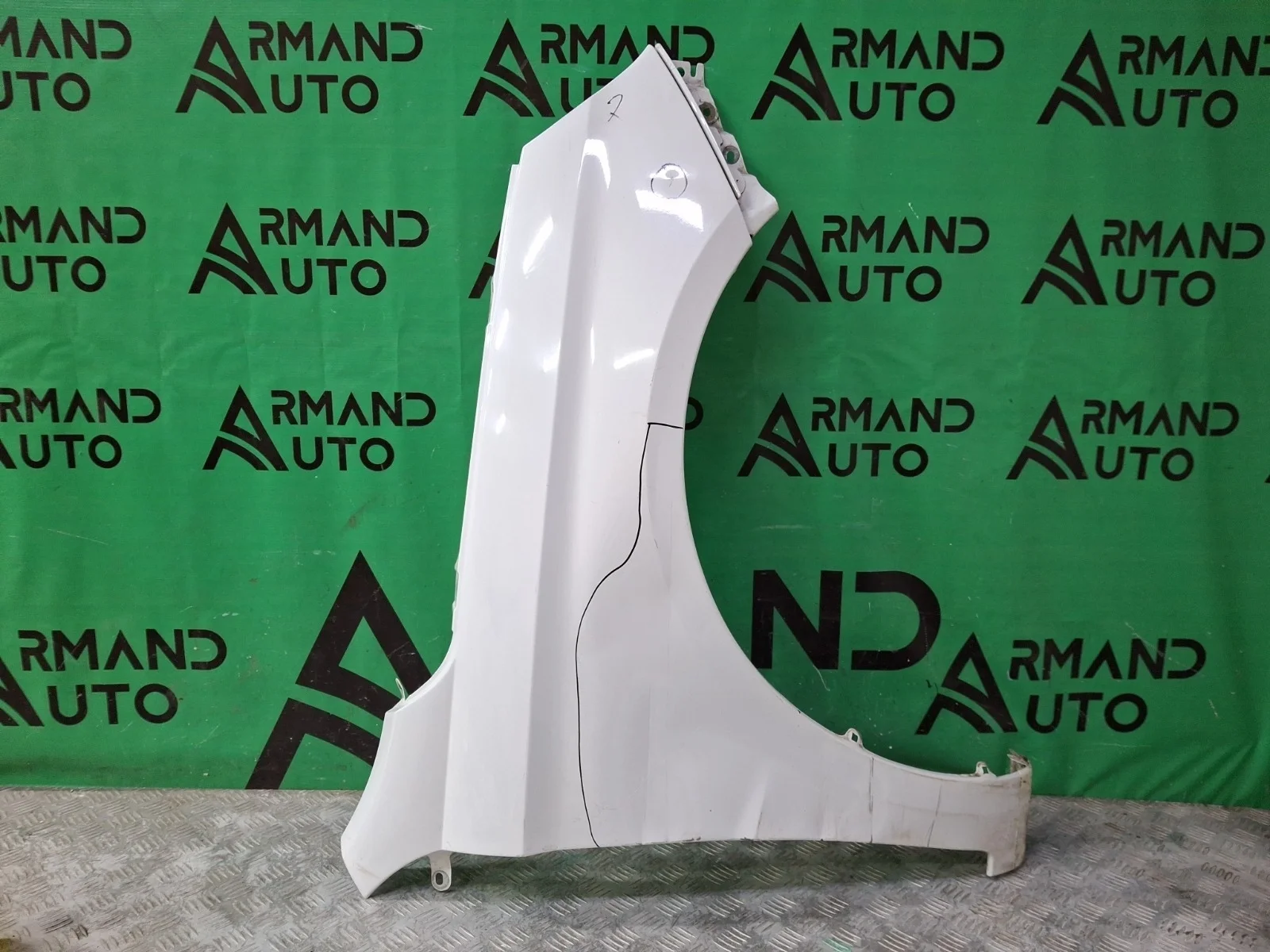 Крыло Lada Vesta 2015-нв