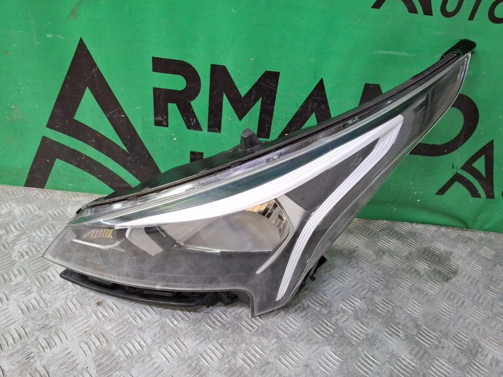 Фара Kia Rio 2020-нв 4 FB
