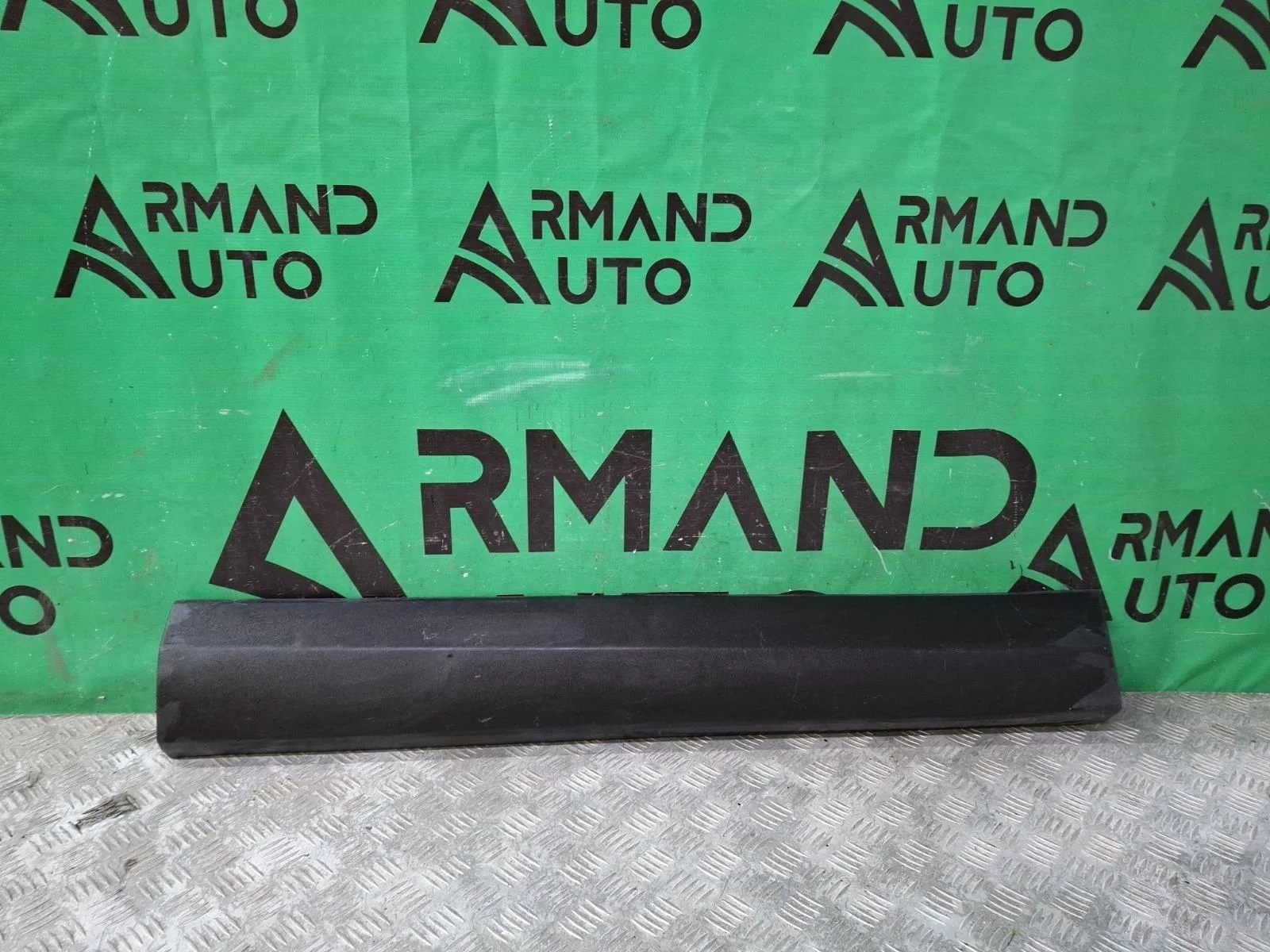 Молдинг двери Toyota RAV4 2015-2019 CA40