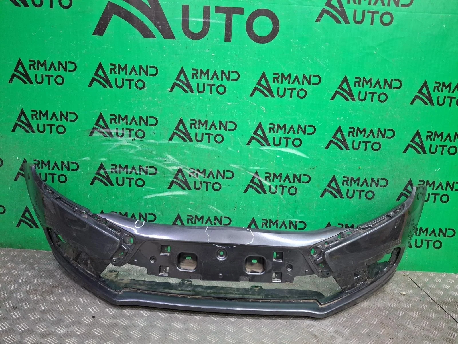 Бампер Lada Granta 2018-нв