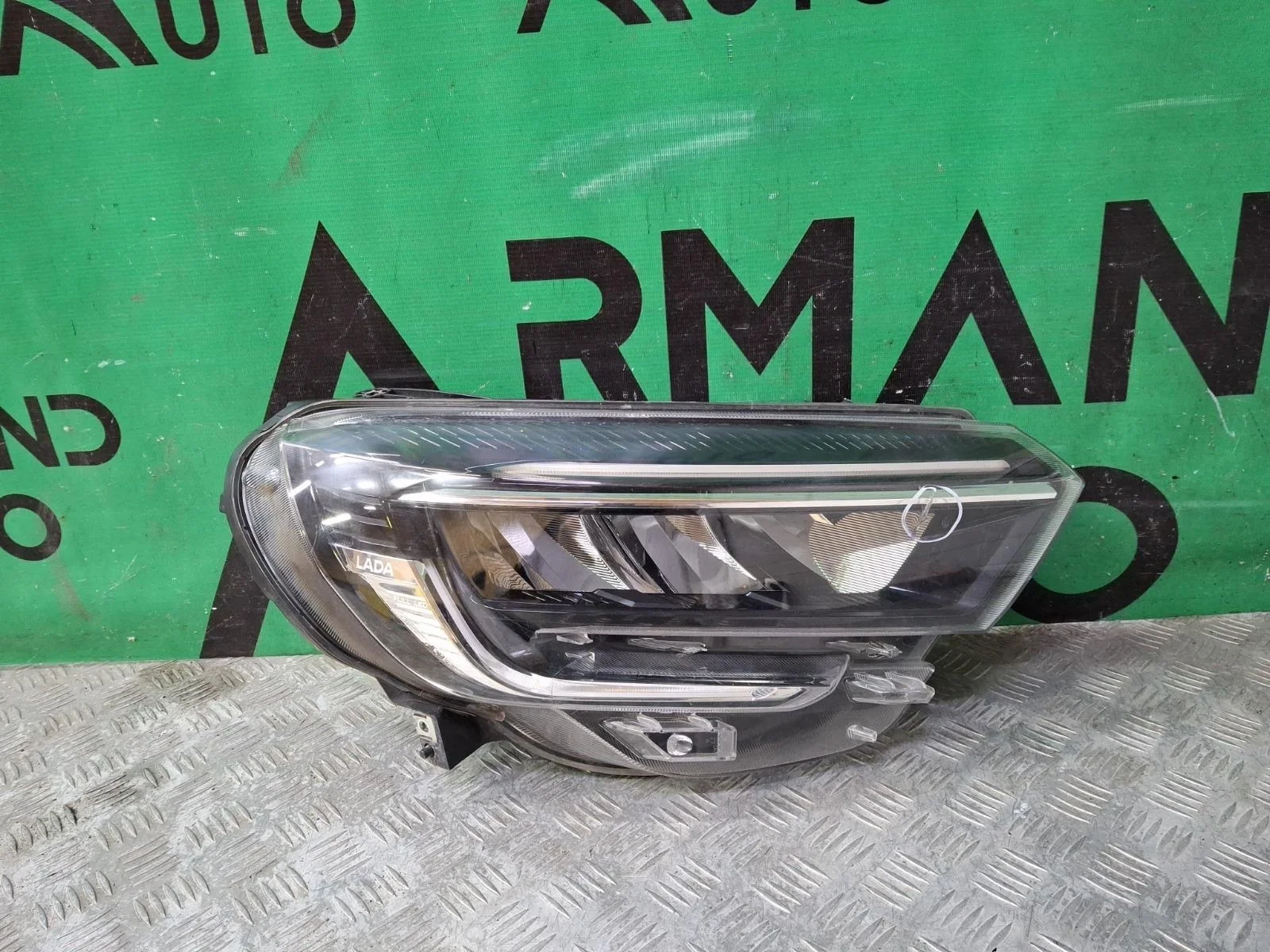 Фара Lada Vesta 2022-нв 1