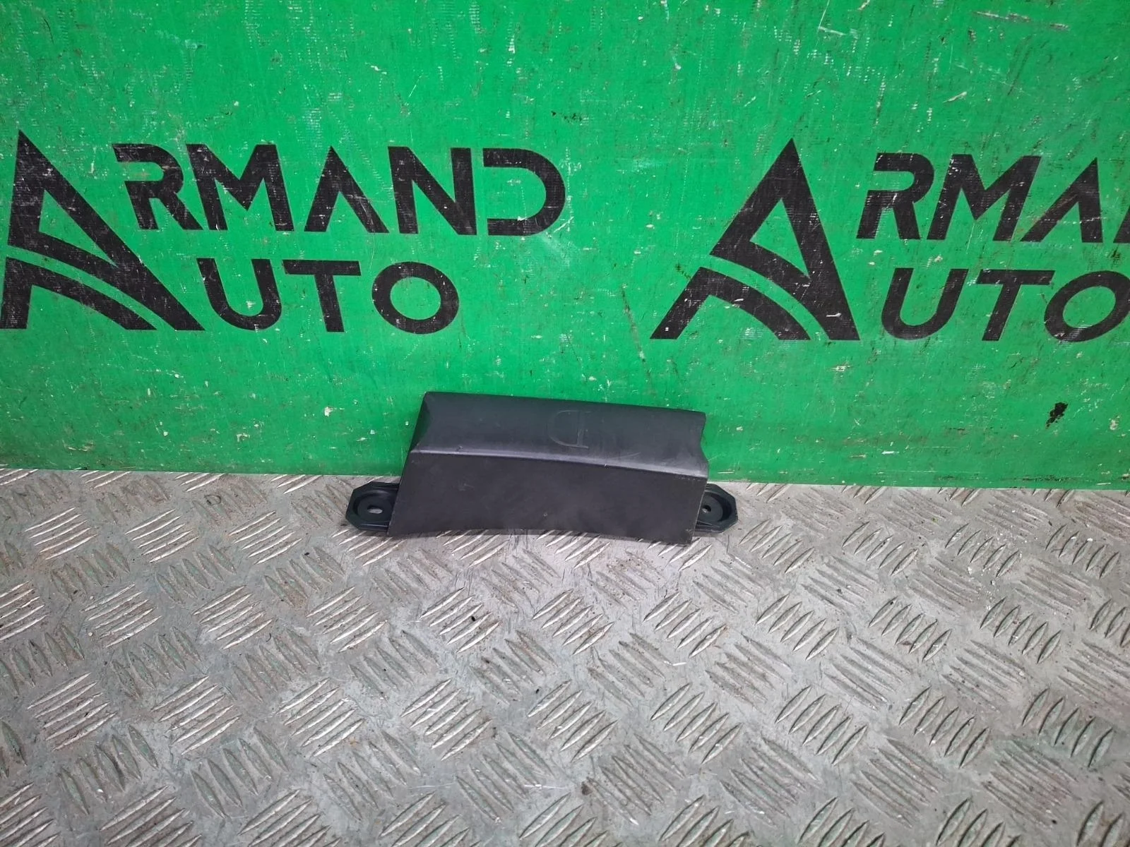 Абсорбер бампера Renault Logan 2012-2022