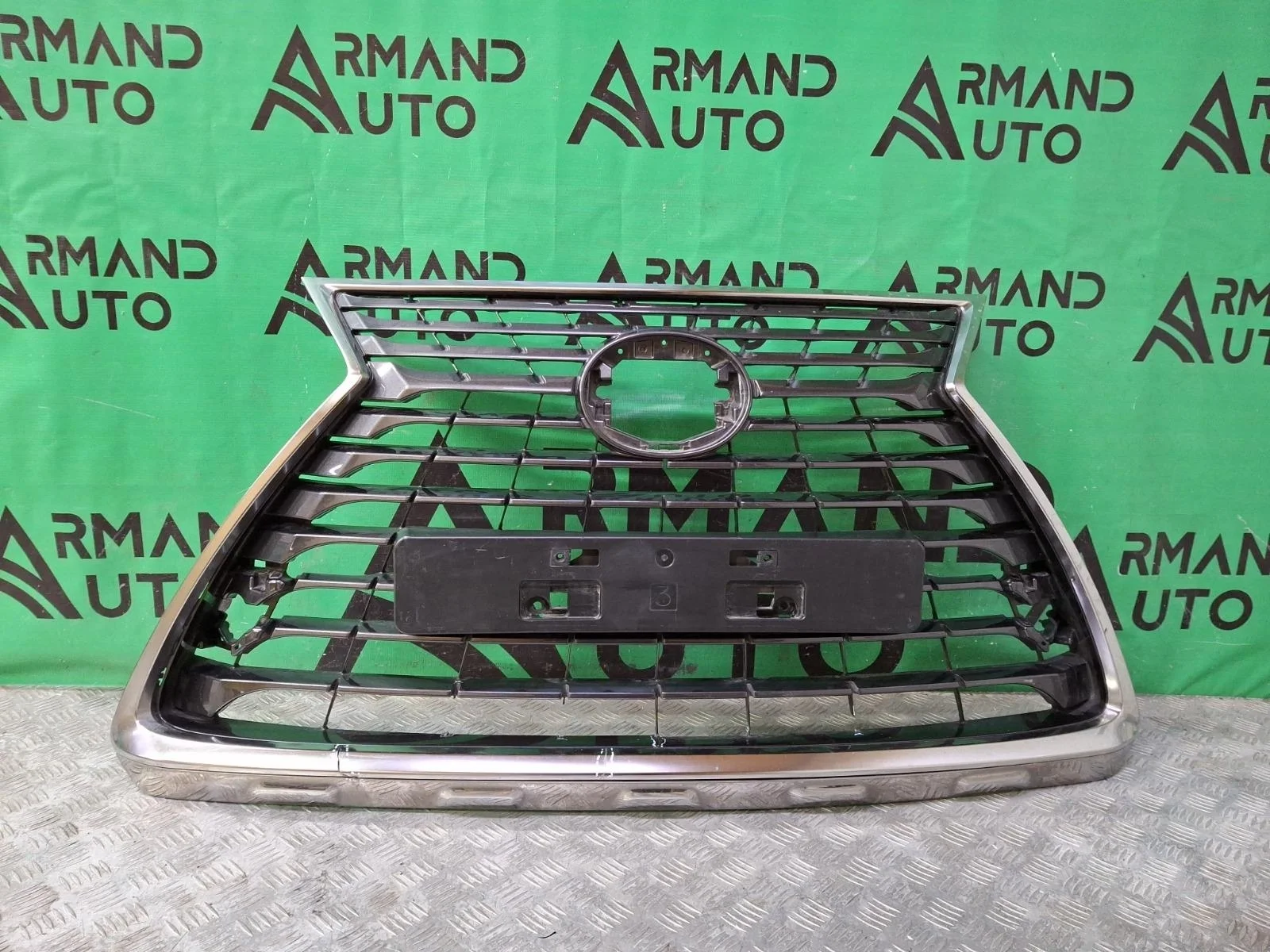 Решетка радиатора Lexus NX 2017-2021