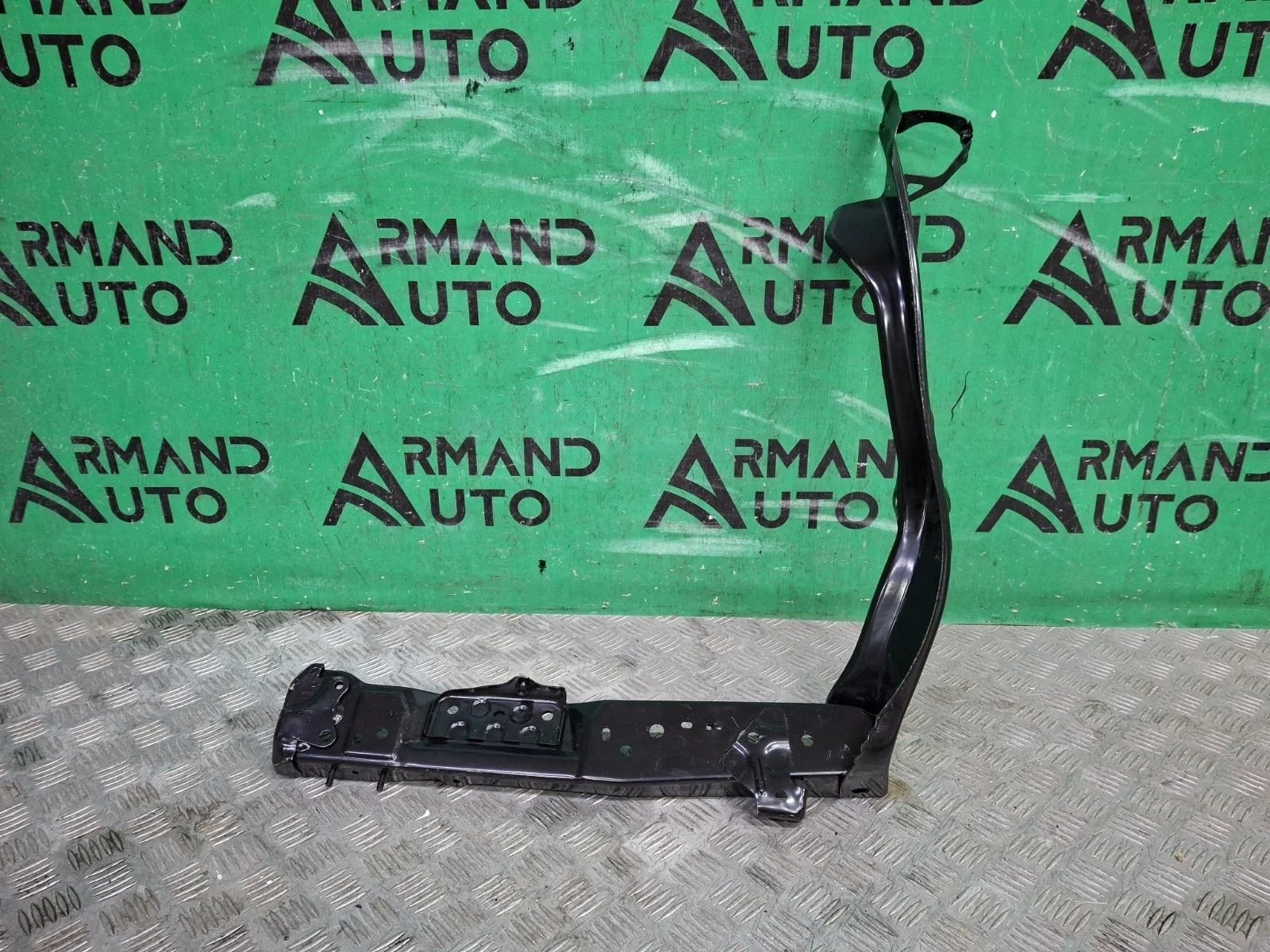 Кронштейн фары Toyota RAV4 2018-нв 5 XA50