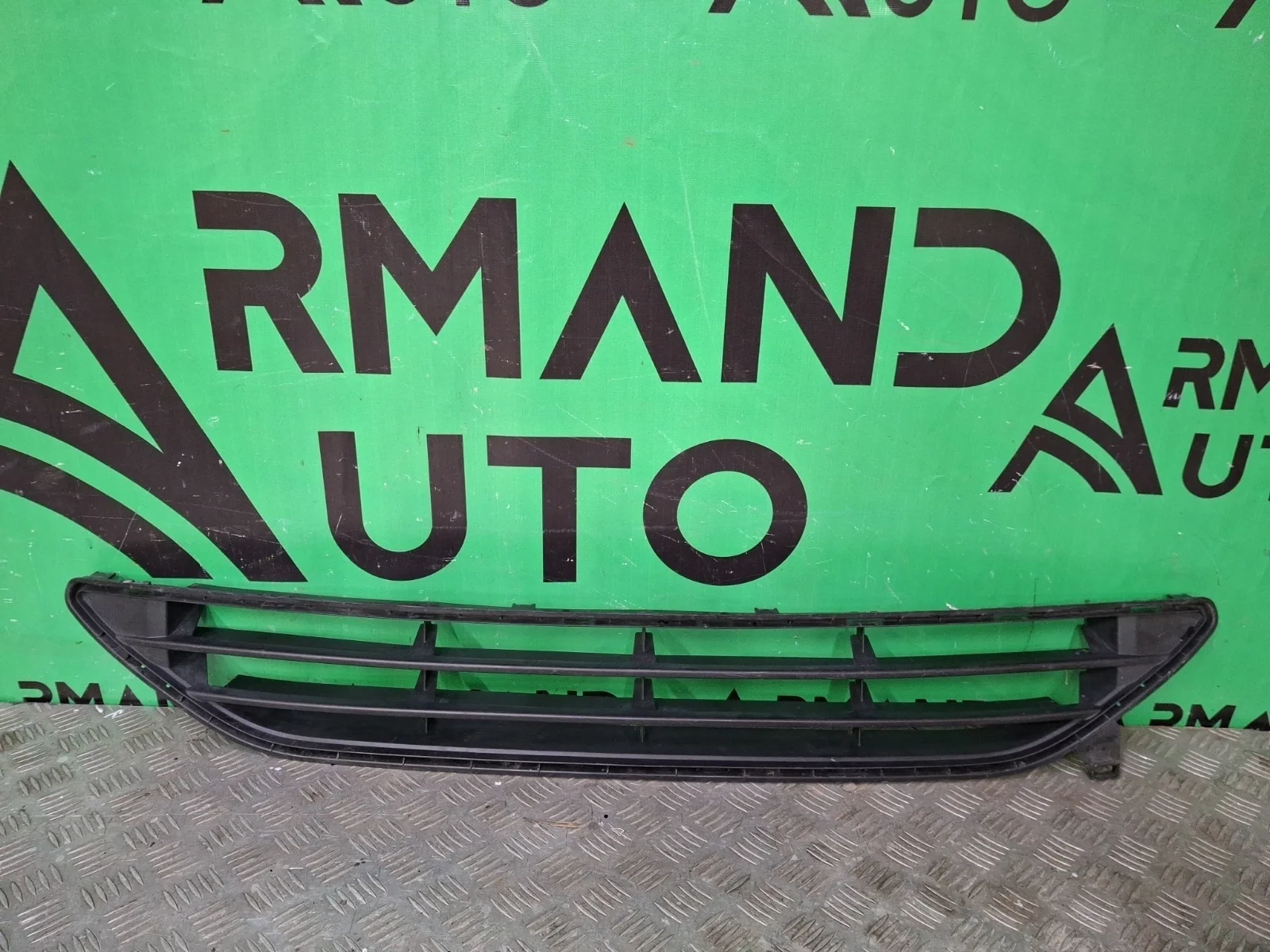 Решетка бампера Nissan X-Trail 2017-2022 3 T32