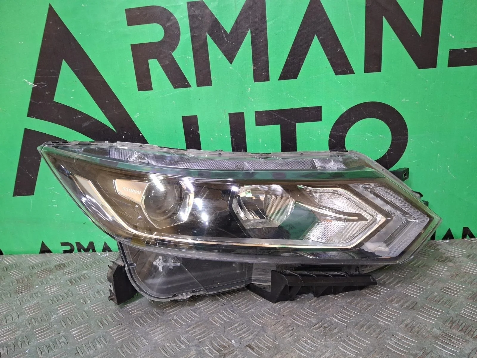 Фара Nissan Qashqai 2017-2022 J11
